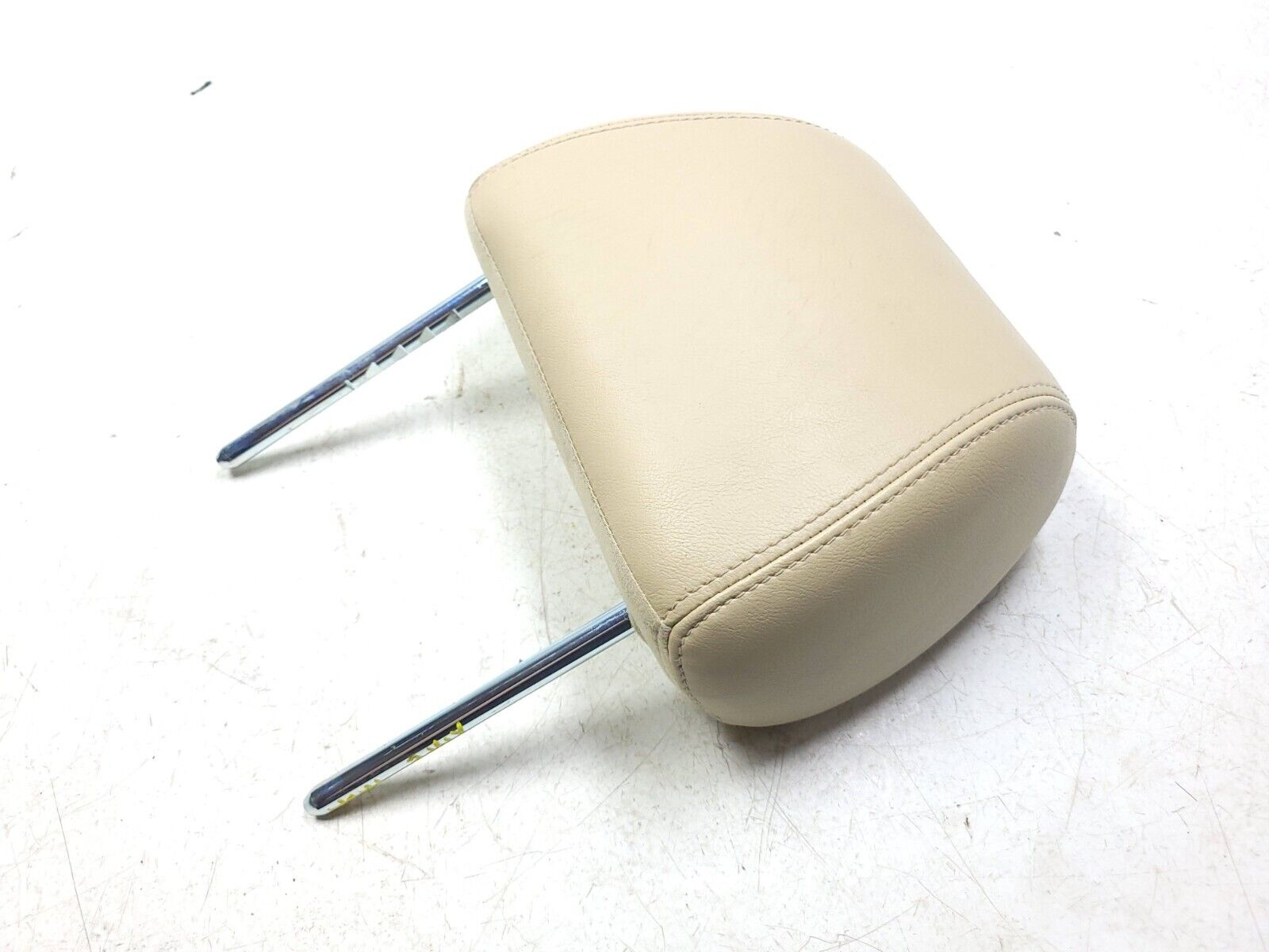02 08 Jaguar X-Type Front Seat Headrest Driver Left Side OEM 86k - Perfect Replacement for Comfort & Safety While Driving