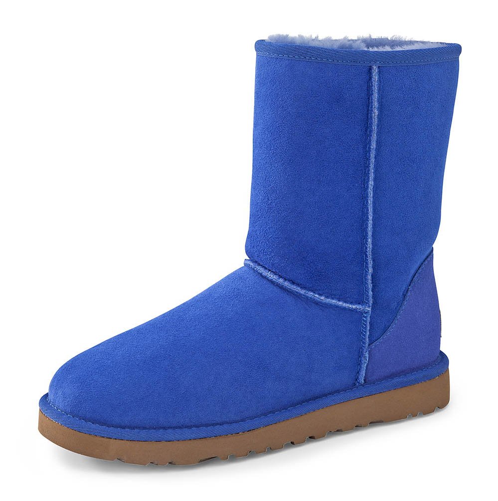 UGG Women's Classic Short Boots - Genuine Sheepskin Winter Snow Boots with Comfortable Cushioning for Cold Weather, Outdoor Walking & Casual Fashion