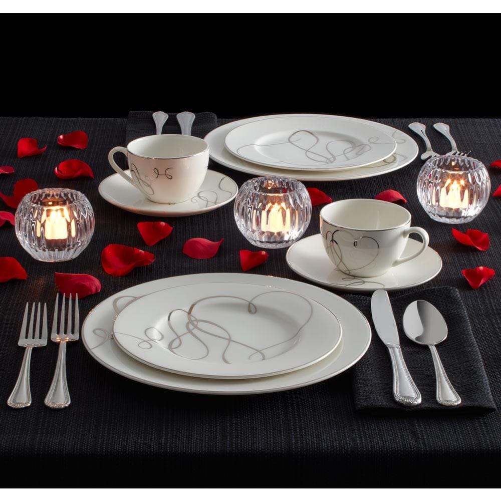 Love Story 5-Piece Dinnerware Set - Elegant Porcelain Plates, Bowls & Cups for Romantic Dining, Wedding Gifts & Special Occasions