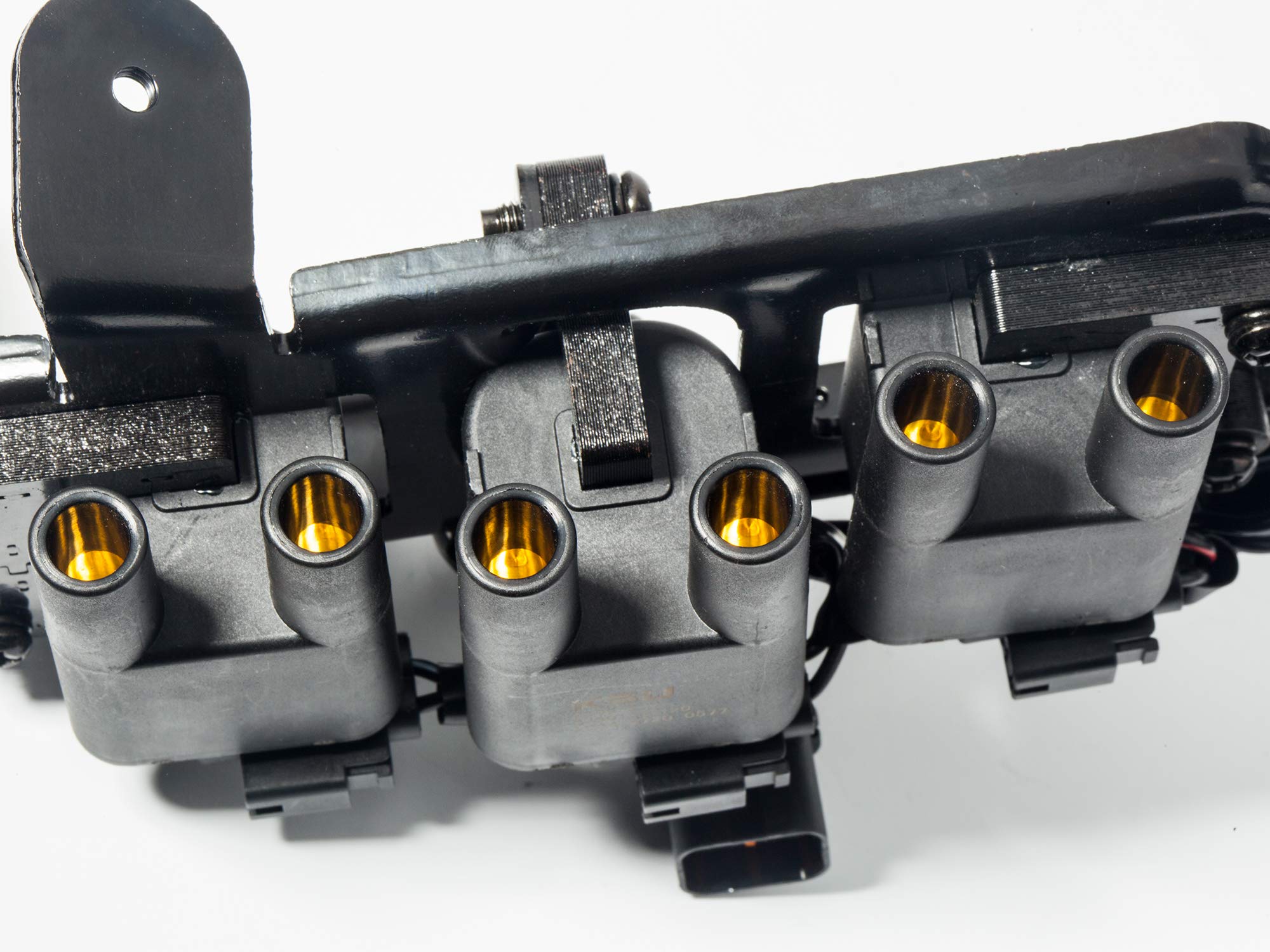High Performance KSU Ignition Coil Pack Replacement for Hyundai Santa Fe 2.7L V6 (2001-2006) & Tiburon 2.7L V6 (2003-2008) - Compatible with UF425 UF428 UF429 27310 37120 37130 37140 - Improves Engine Power & Fuel Efficiency for Smooth Driving