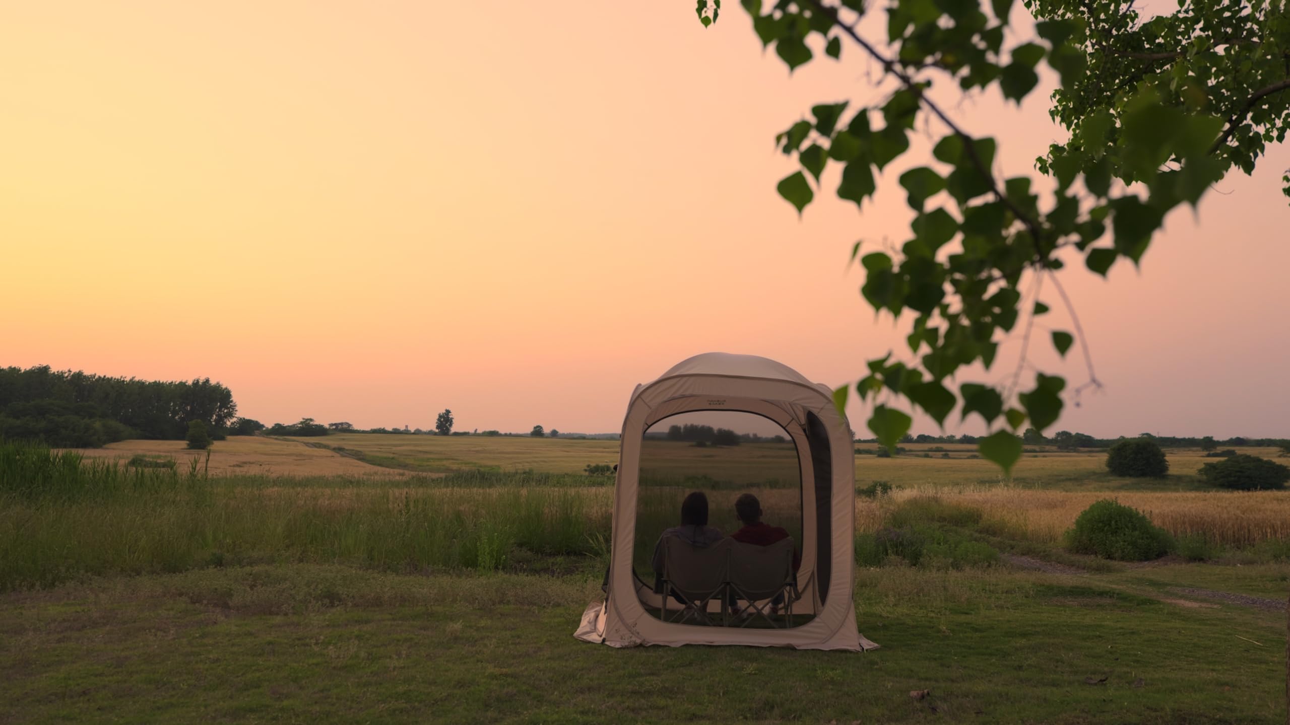 Instant Pop Up Screen Tent 63