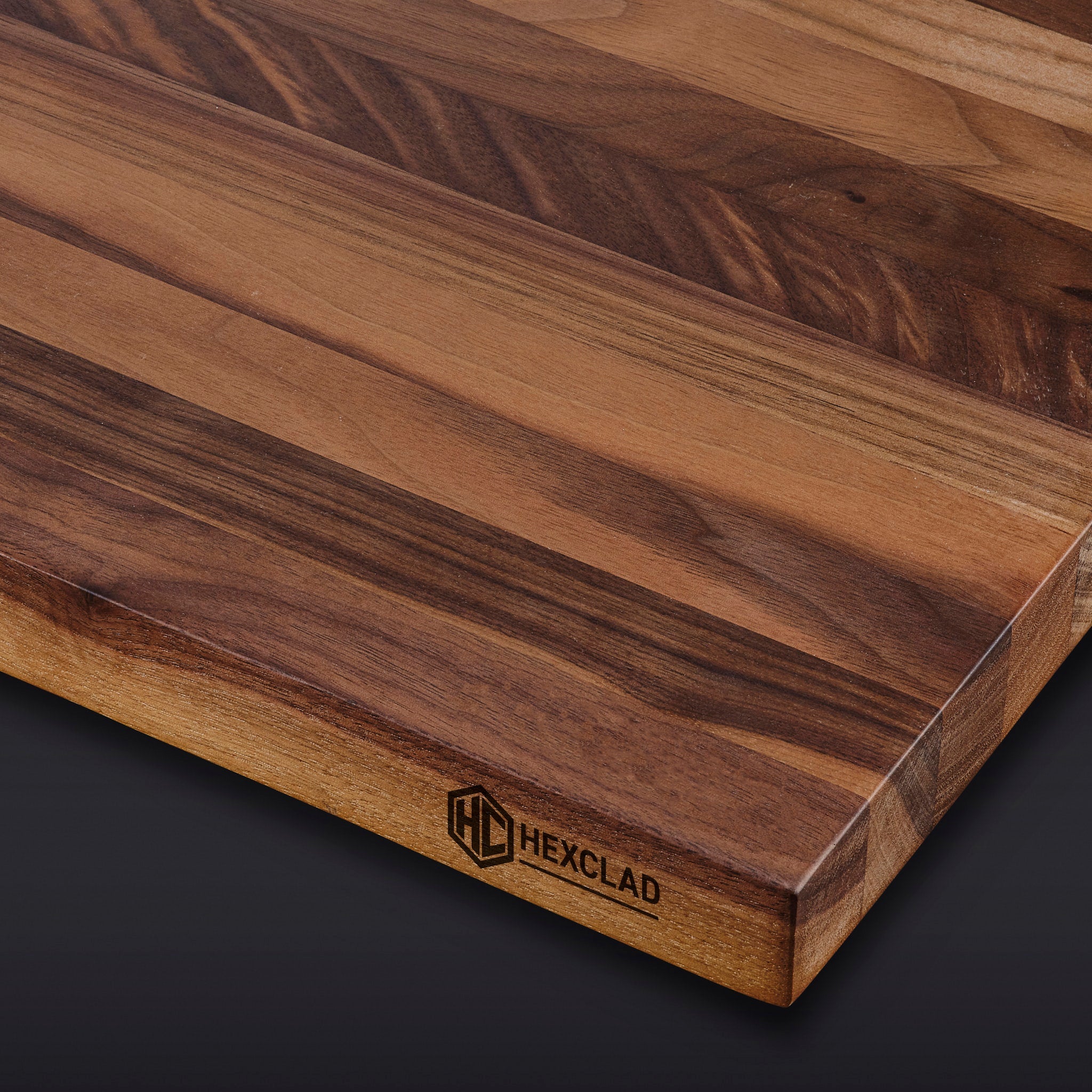 HexClad Medium Walnut Wood Cutting Board – Premium Durable Chopping Block for Kitchen, Meat, Vegetables & Fruits – Perfect for Home Chefs & Cooking Enthusiasts