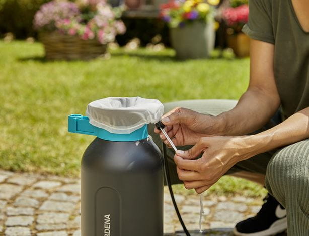 Gardena 5L Pressure Sprayer Comfort - High Capacity Garden Sprayer for Plants, Lawn & Outdoor Cleaning | Perfect for Gardening, Pest Control & Watering