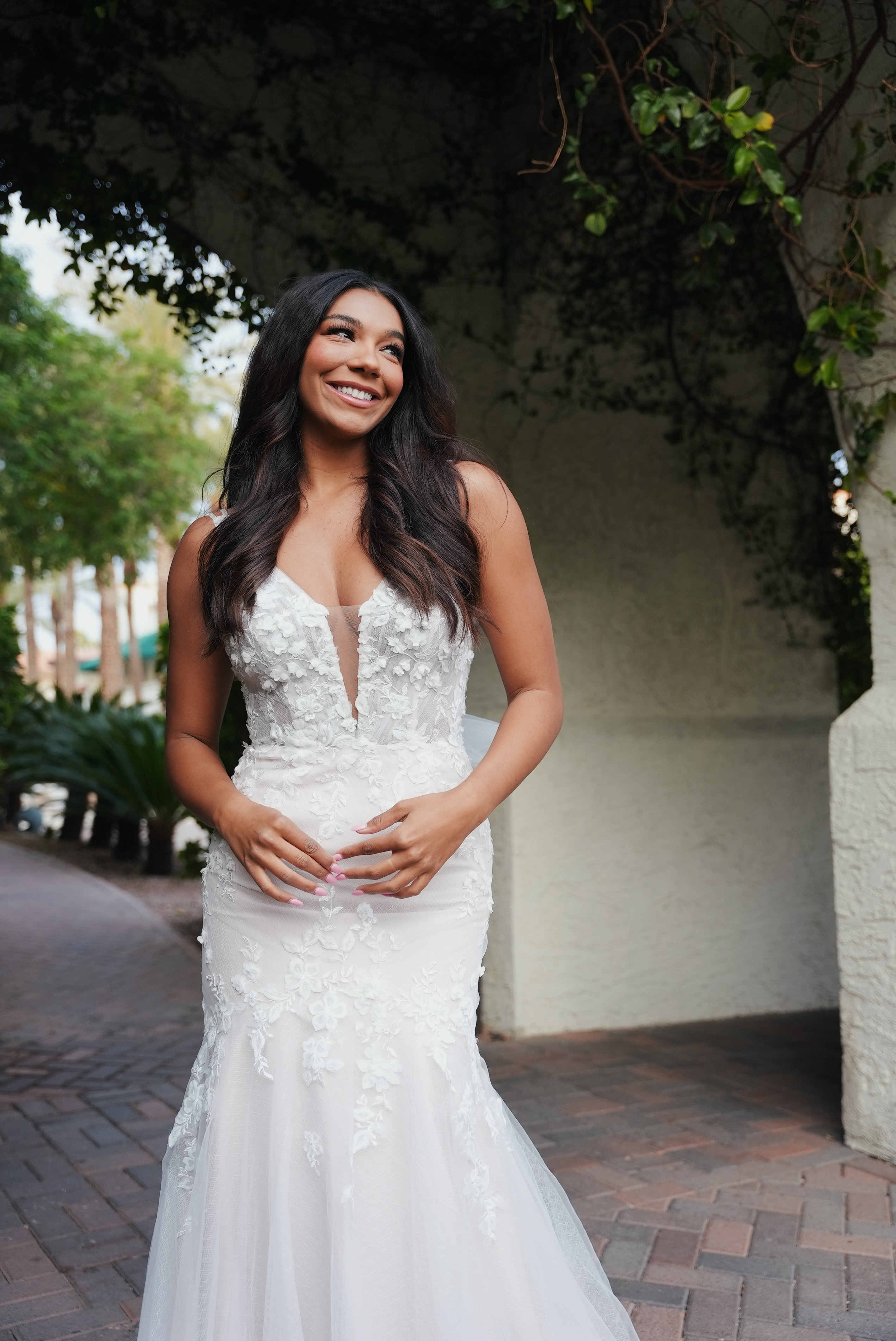 Stella York Jazmine Wedding Dress – Elegant Lace Bridal Gown for Church & Beach Ceremonies | Perfect for Outdoor & Indoor Weddings