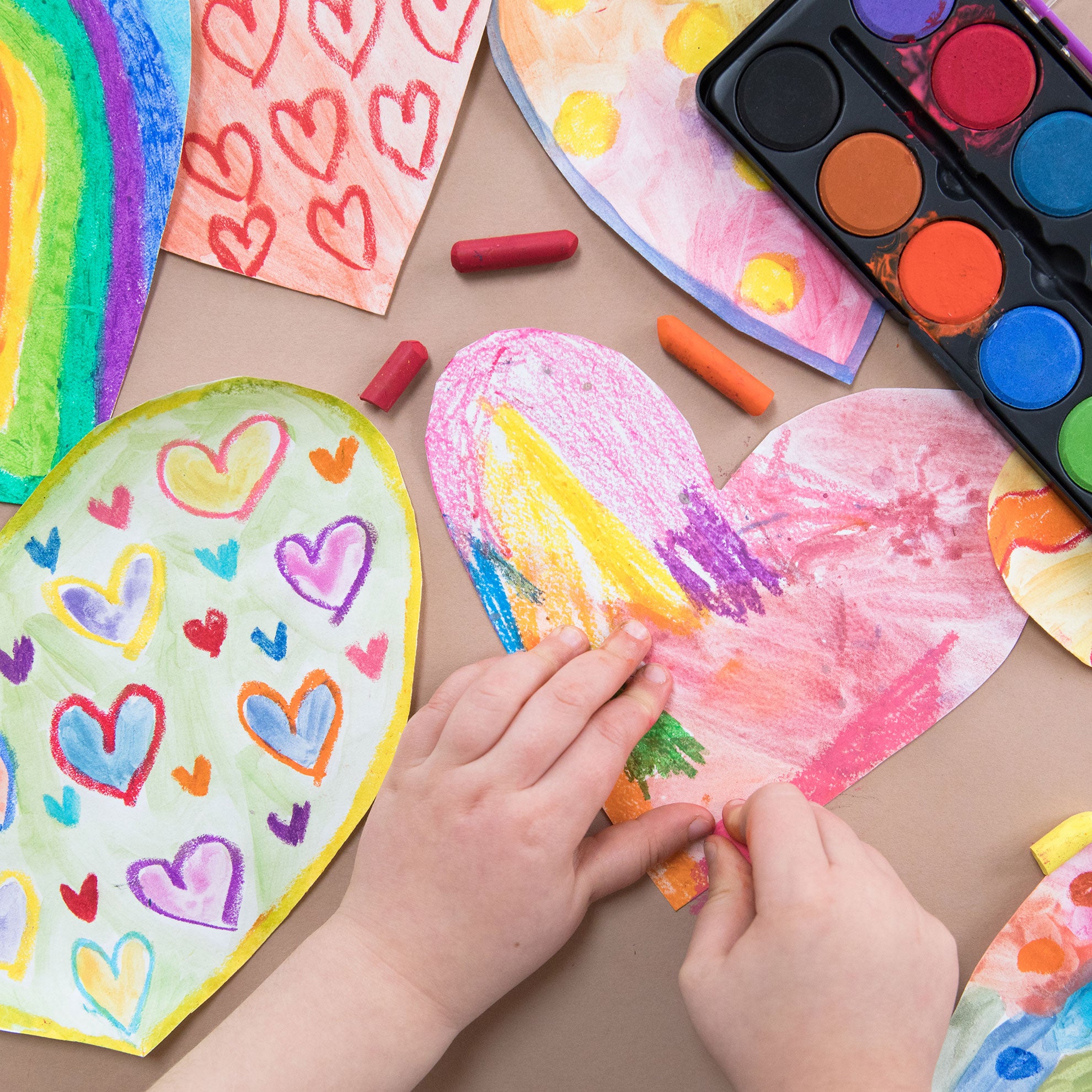 LoLA Lots Of Love Craft Gifts For Kids - DIY Creative Arts & Crafts Kits for Children's Birthday, Christmas & Holiday Presents - Perfect for Home, School & Party Activities