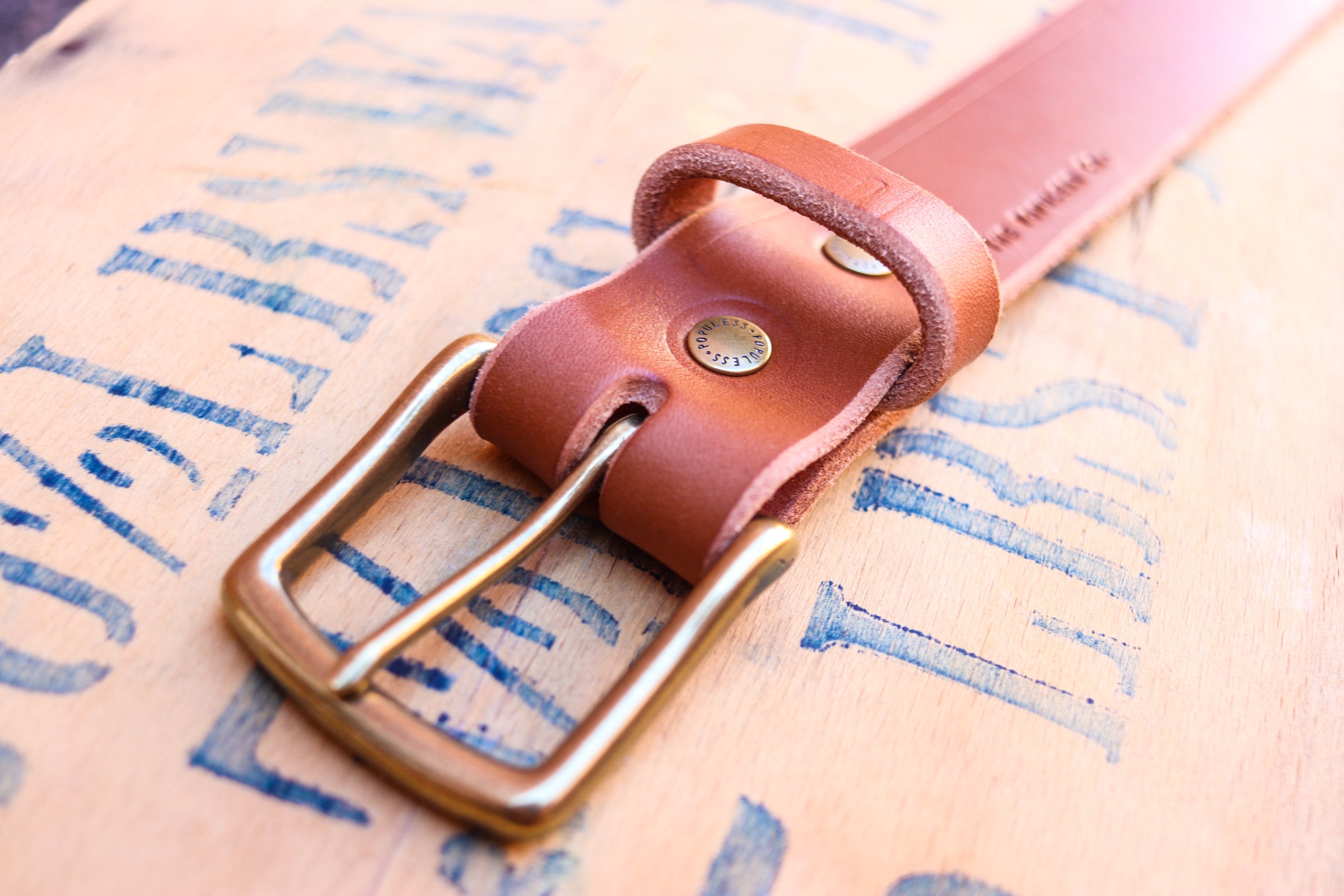 Keho Rio Latigo - Premium Leather Whip for Equestrian Training, Horseback Riding & Western Style Performances | Durable & Flexible for Professional Riders & Rodeo Shows