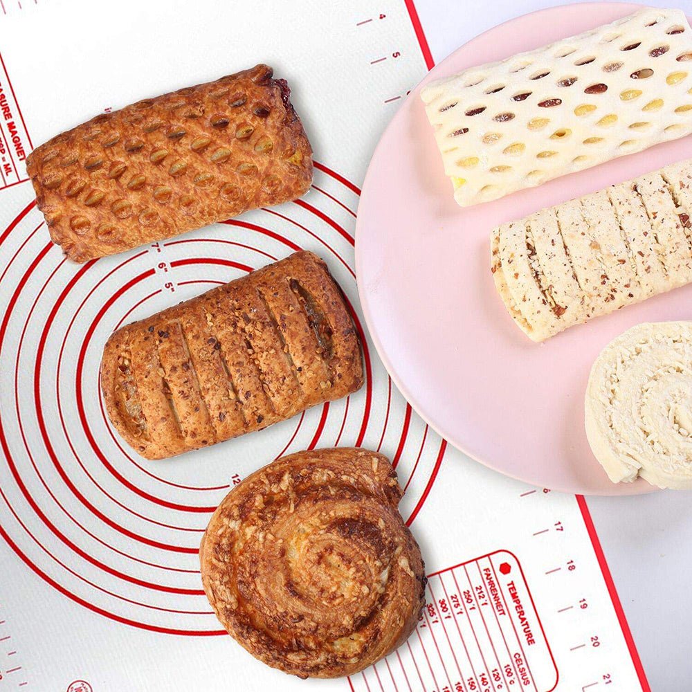 Non-Stick Silicone Baking Mat with Daisy Design - Perfect for Rolling Dough, Pastry Making, and Cookie Decorating