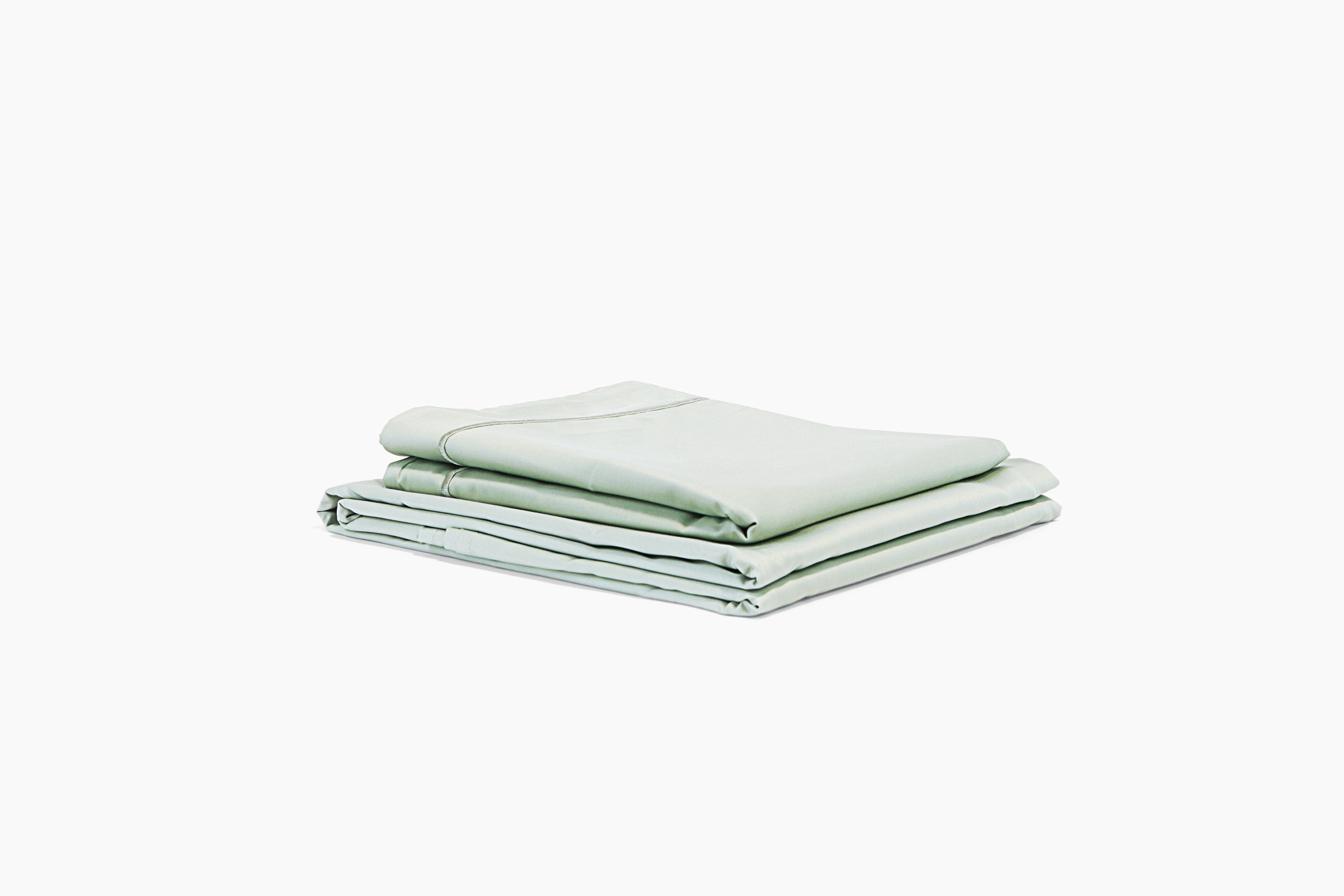 Premium Seafoam Green Fitted Sheet - Queen Size, Deep Pocket, 100% Cotton, Wrinkle Resistant - Perfect for Guest Rooms, Vacation Homes & Dorm Essentials
