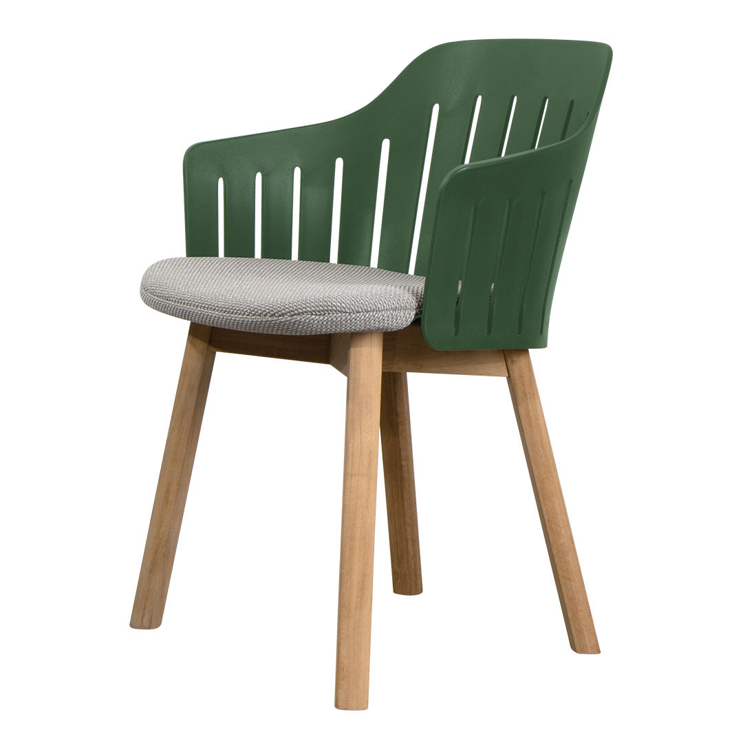 Premium Outdoor Chair with Comfortable Seat Cushion & Durable Wood Base - Perfect for Patio, Garden, Poolside & Backyard Relaxation