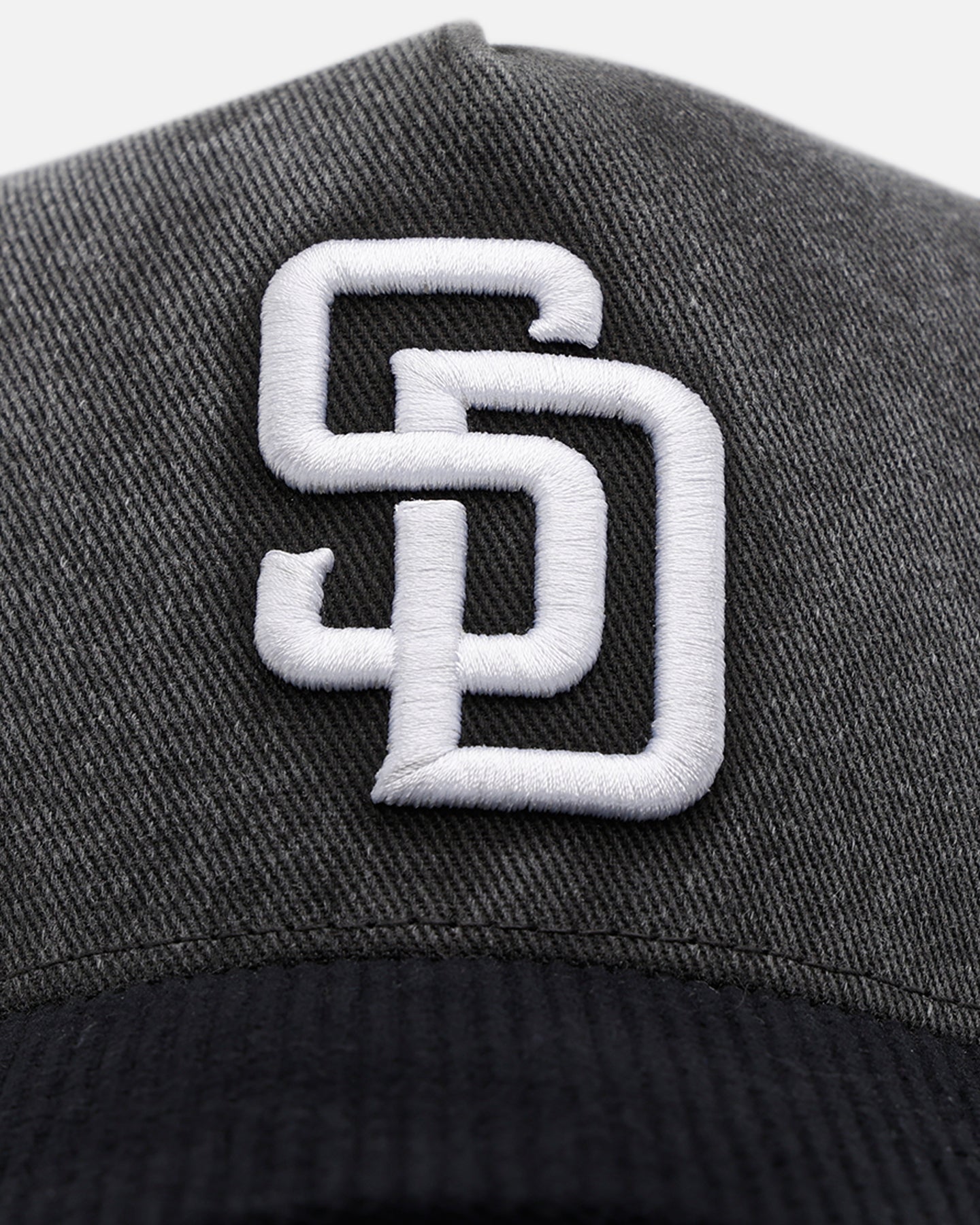 47 Brand San Diego Padres Apollo Corduroy Snapback Hat - Black Adjustable Baseball Cap for Men & Women | Perfect for Baseball Games, Streetwear & Casual Outfits