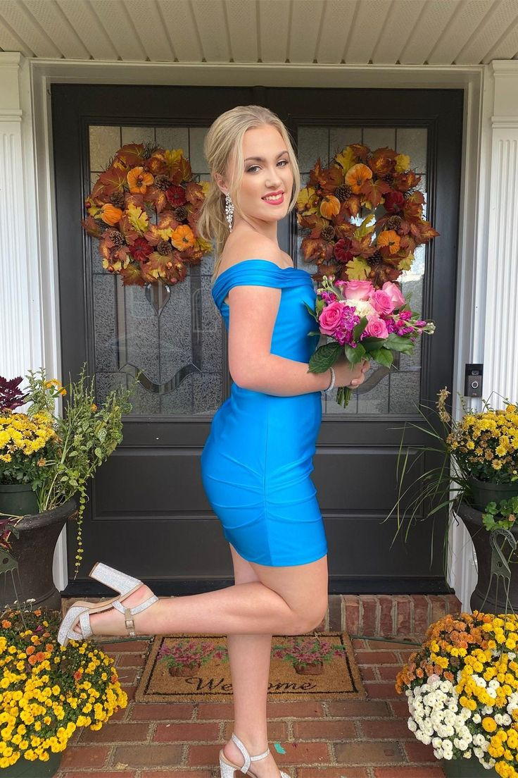 Elegant Off Shoulder Blue Bodycon Satin Prom Dress for Homecoming - Perfect for Parties, Dances & Special Occasions