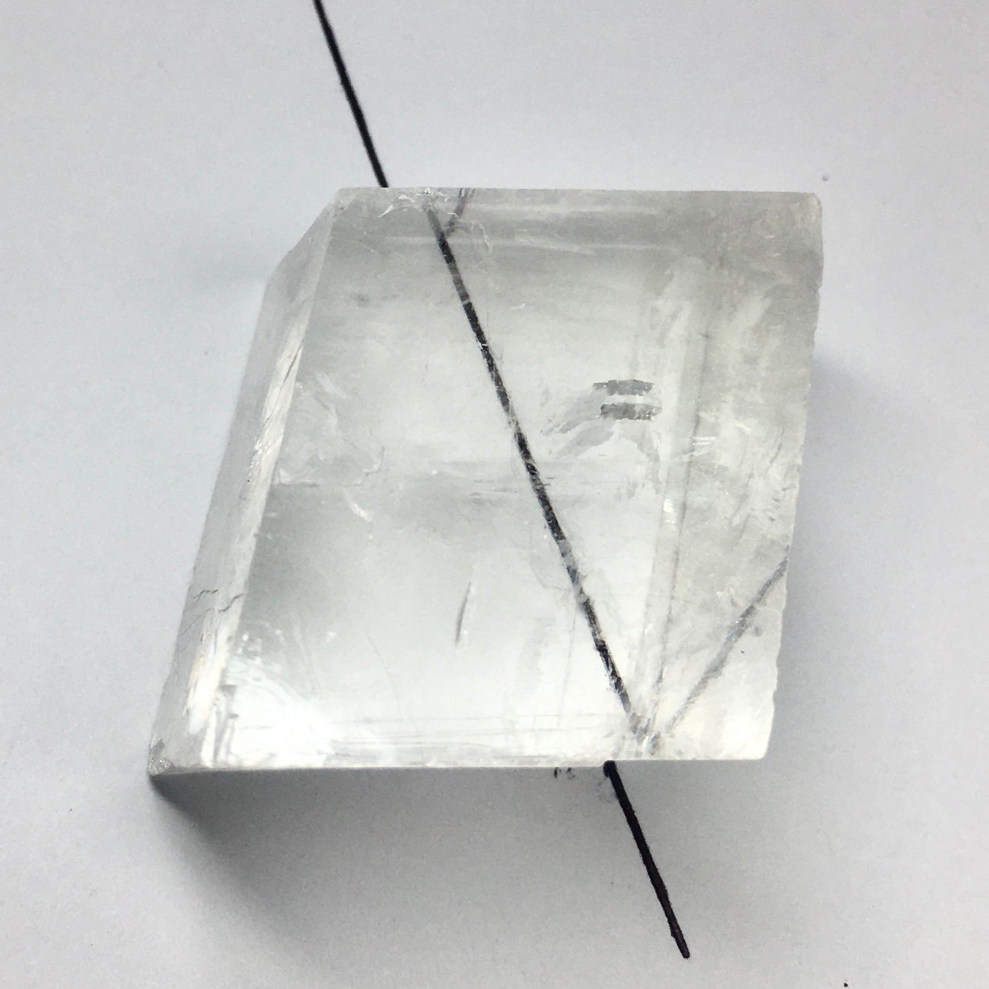 Natural Iceland Spar (Optical Calcite) Crystal - High Quality Clear Calcite for Healing, Meditation & Science Experiments - Perfect for Energy Work, Light Refraction Studies & Spiritual Practices