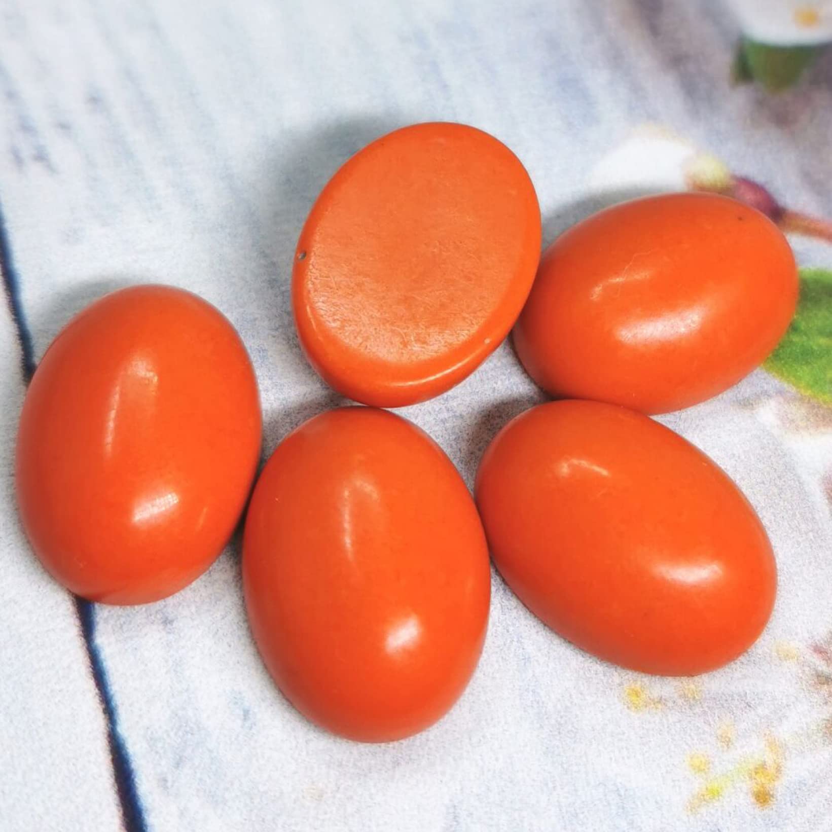 50pcs Half Oval Artificial Stone Flat Back Cabochons - Crystal Stones for DIY Jewelry, Home Decor, Fish Tank & Garden Flower Pot Decoration - Perfect for Crafting, Aquascaping and Outdoor Decor Projects
