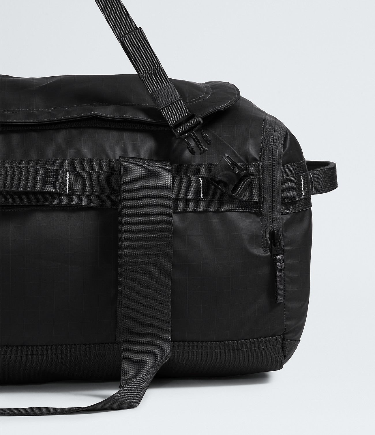 The North Face Base Camp Voyager Duffel 62L - Durable Travel Duffel Bag for Camping, Hiking & Adventure Gear Storage | Water-Resistant & Heavy-Duty