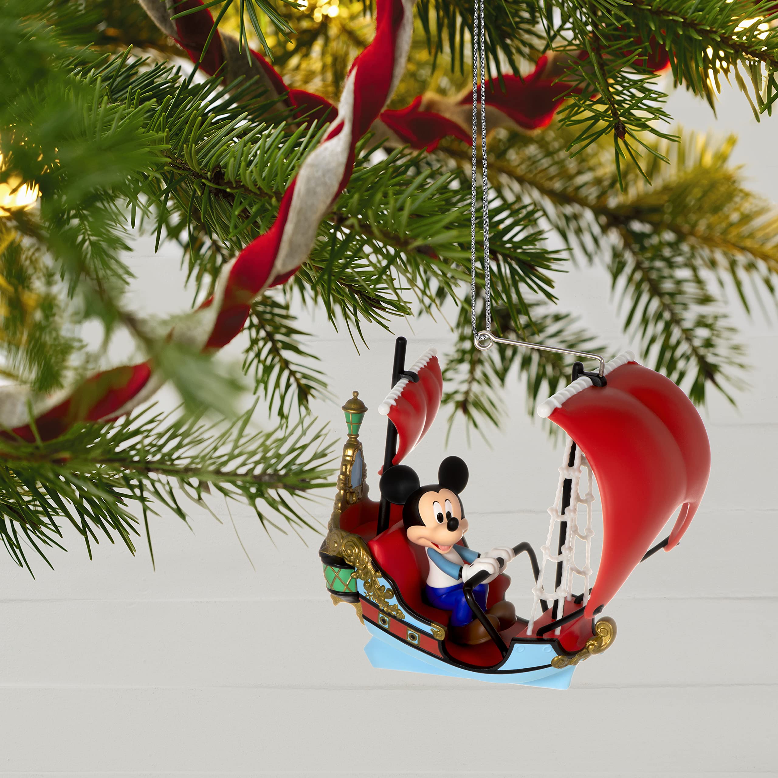 Disney Peter Pan's Flight Keepsake Christmas Ornament 2023 - Official Hallmark Collectible for Disney Fans | Perfect for Holiday Tree Decorations, Disney Themed Parties & Gift Giving