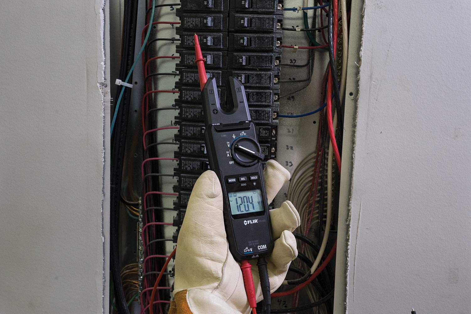 FLIR VT8-600 Voltage Tester - 600V/100A Open Jaw Clamp Meter for AC/DC Voltage, Continuity and Current Testing - Ideal for Electricians, HVAC Technicians and Industrial Maintenance