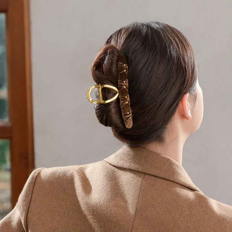 Abigale Large Hair Claw Clip - Strong Hold Hair Clips for Women, Big Hair Clips for Thick Hair, Perfect for Ponytails, Buns & Updos - Salon Quality Hair Accessories for Daily Use & Special Occasions