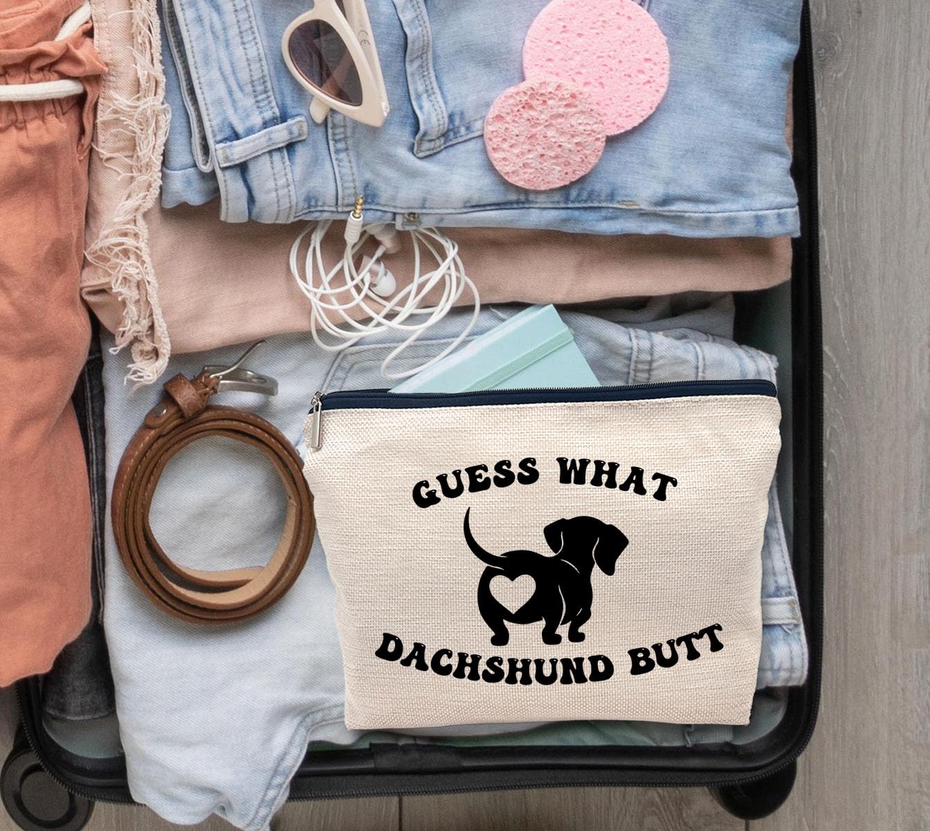 **IWXYI Dachshund Makeup Bag for Women - Waterproof Travel Cosmetic Pouch, Cute Dachshund Design Toiletry Bag for Makeup Brushes & Essentials - Perfect Gift for Her, Ideal for Travel, Gym & Daily Use**
