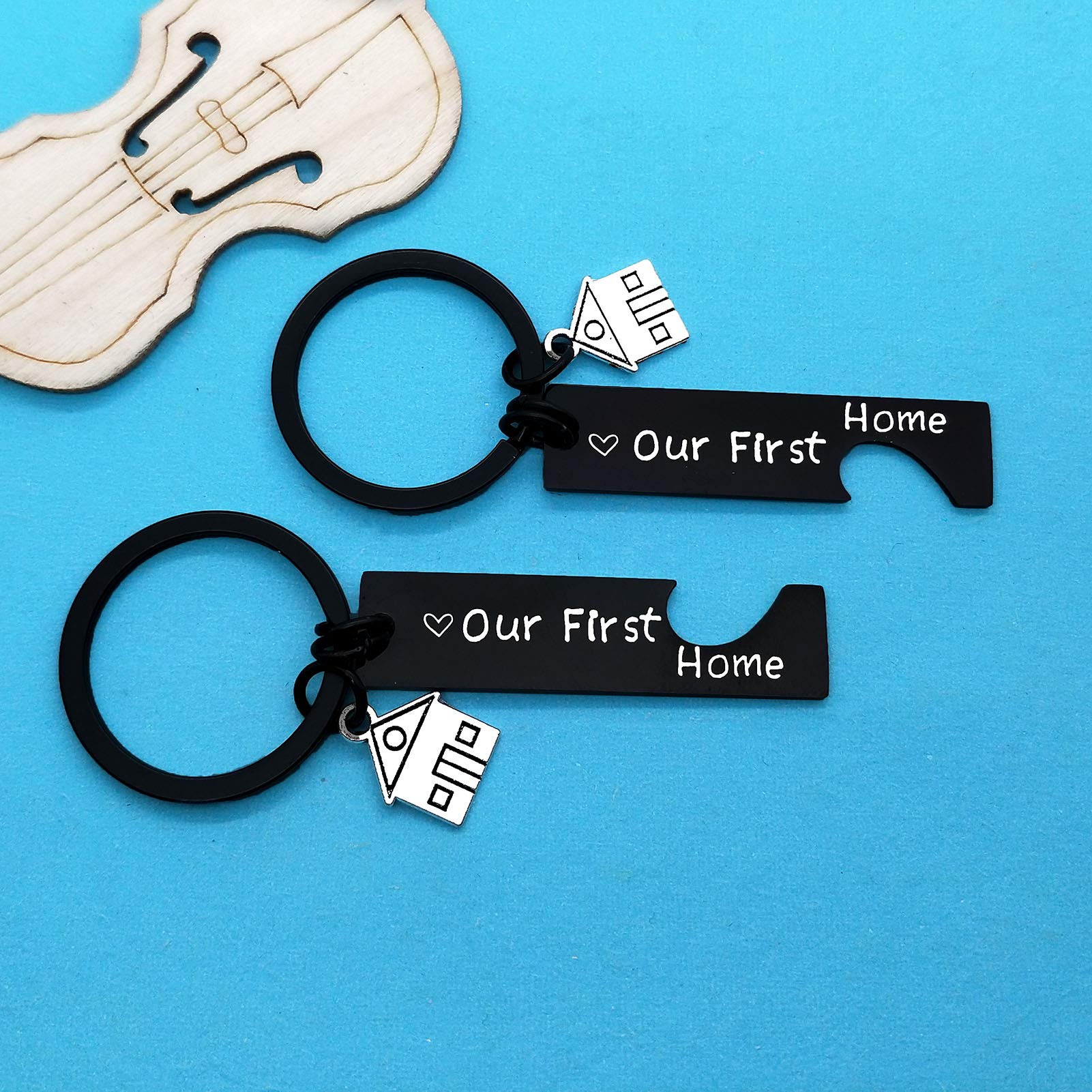 Xiahuyu New Home Keychain - Housewarming Gift for New Homeowners, First Home & Moving In Present - Perfect for House Keys, Welcome Gifts & New Home Decor
