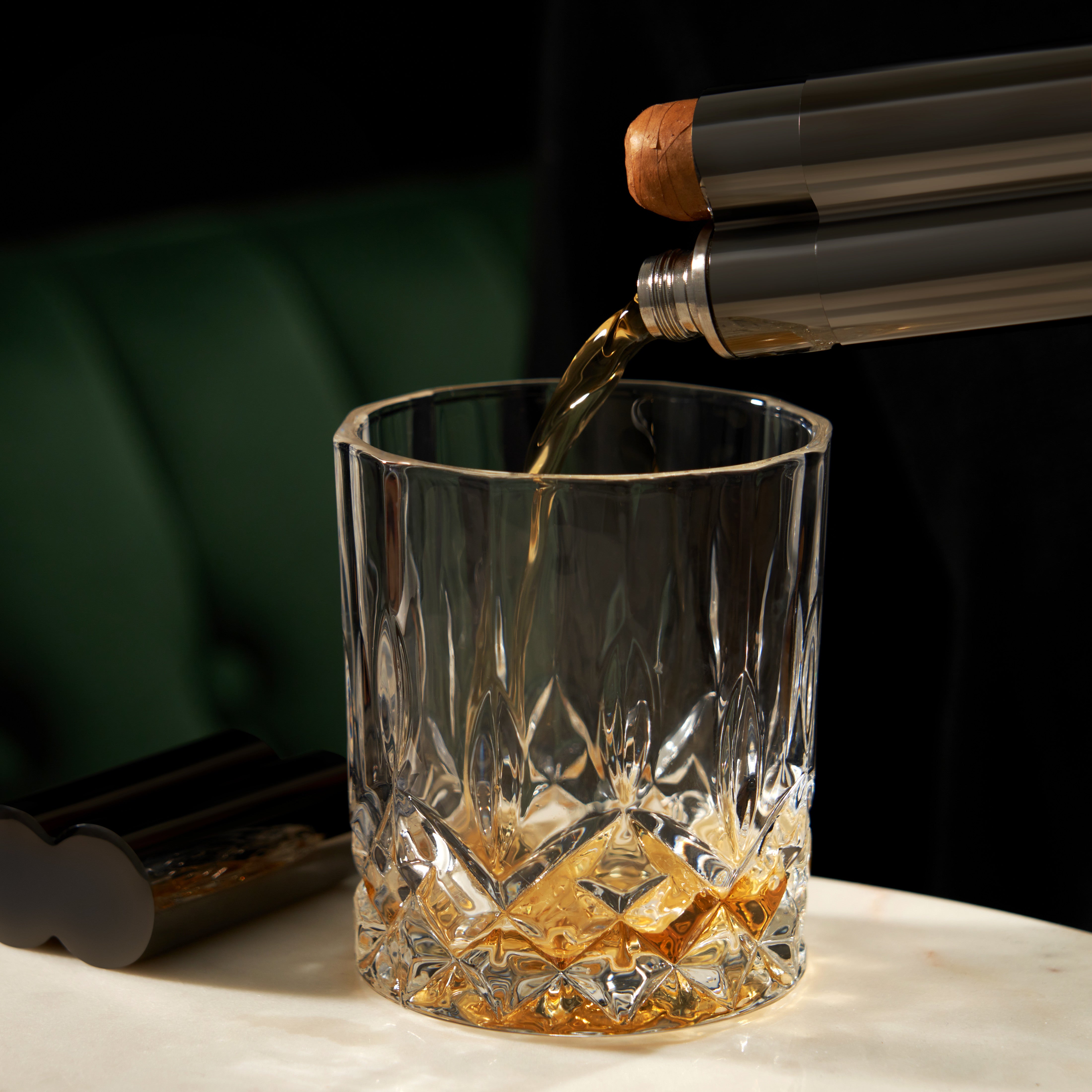 Premium Warren Cigar Holder & Flask Set - Stainless Steel Cigar Case with Leakproof Liquor Flask - Perfect for Outdoor Adventures, Camping, Golfing & Gifts for Men