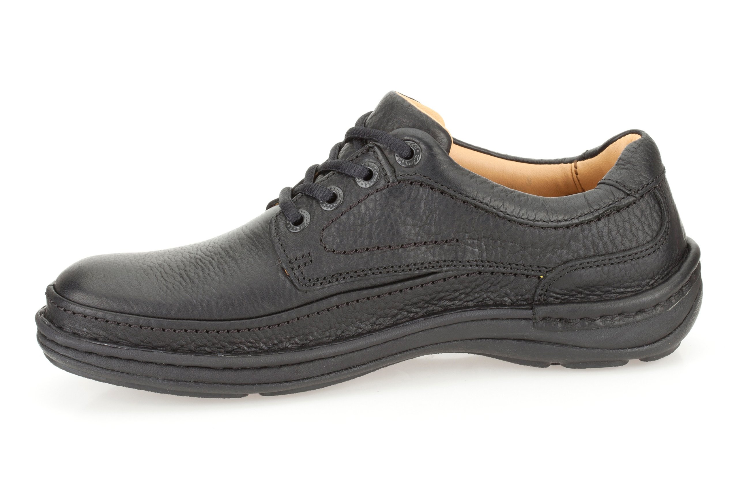 Clarks Men's Leather Derby Shoes – Classic Comfortable Dress Shoes for Business & Formal Occasions | Office, Wedding & Professional Events