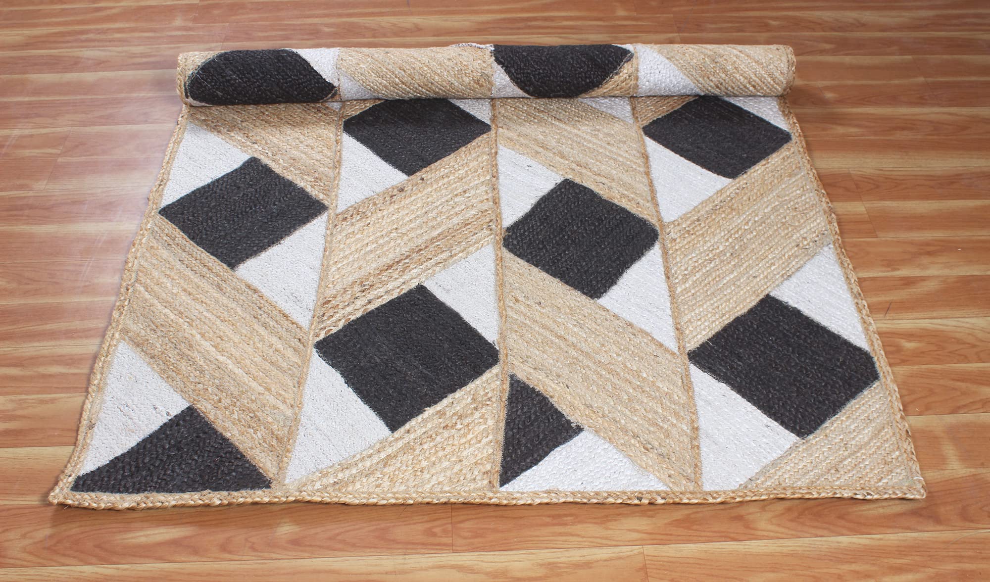 Hand Braided Geometric Beige & Black Area Rug - 4x4 Feet Square Boho Chic Decor for Hallway, Dining Room, Living Room, Bedroom & Kitchen | Soft & Durable Floor Mat for Home, Office & Airbnb Styling