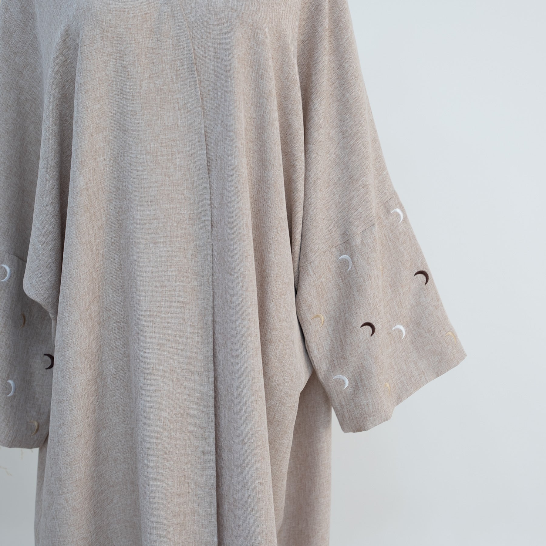 Lightweight Iris Duster Open Abaya for Women - Breathable Desert Abaya for Casual Wear, Prayer & Everyday Comfort
