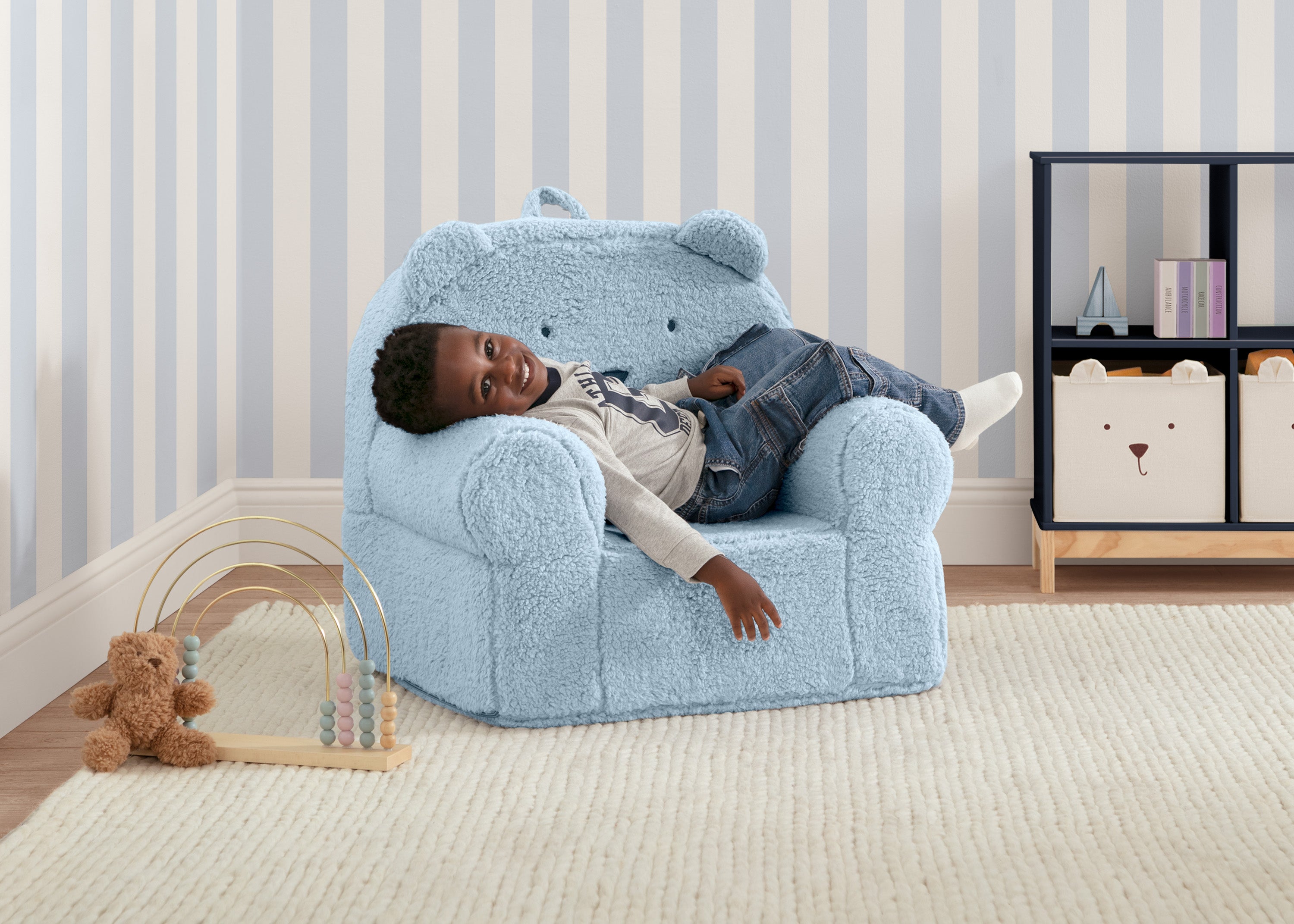 Cozy BabyGap Sherpa Bear Chair - Soft Plush Kids Armchair for Nursery, Bedroom & Playroom - Perfect for Reading, Relaxing & Playtime
