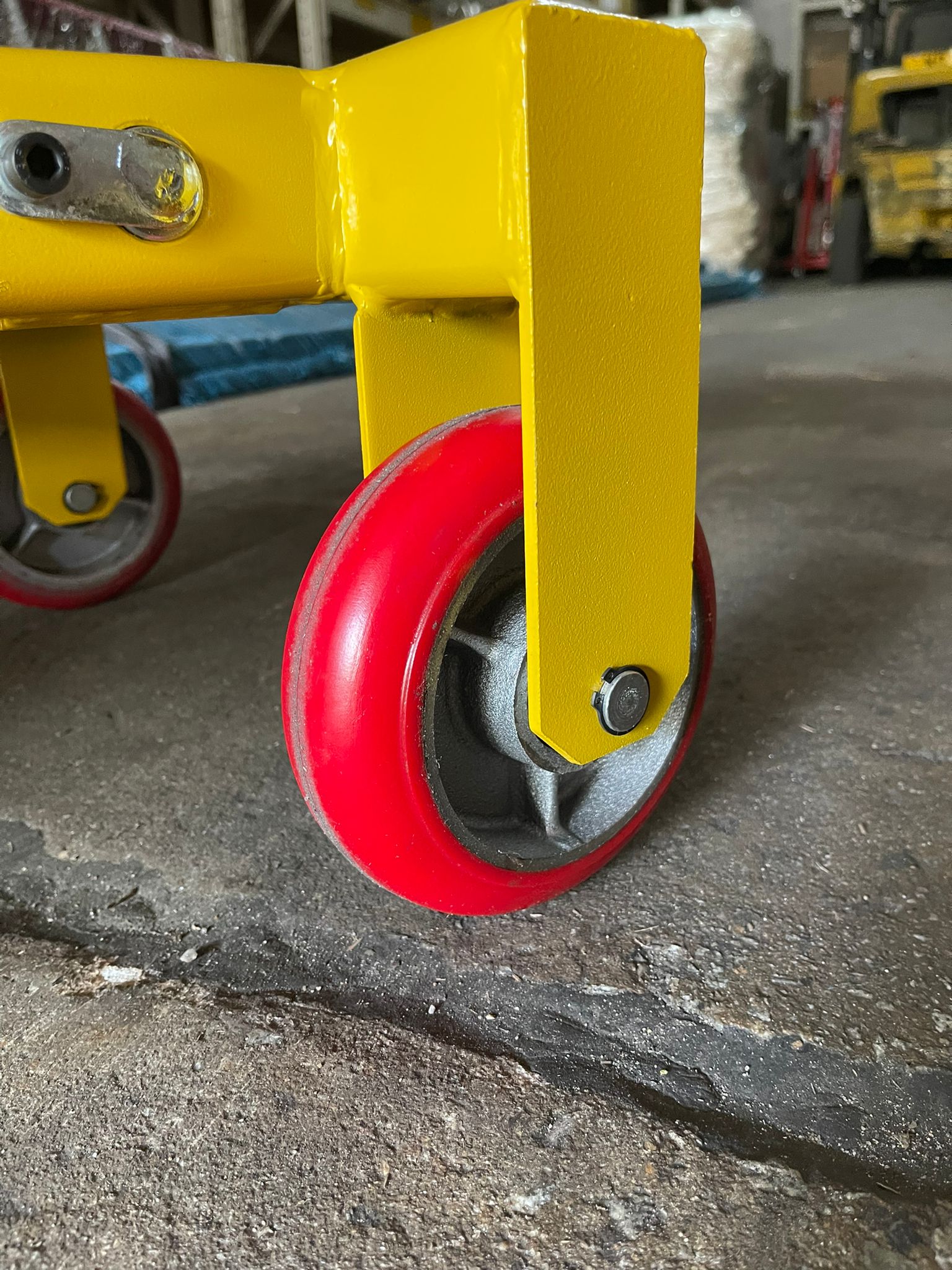 Aiko 1000kg Hydraulic Scissor Lift Table - Heavy Duty Workbench Lift with 1000mm Height (Model PT WP1000) - Ideal for Warehouse, Factory, and Workshop Material Handling