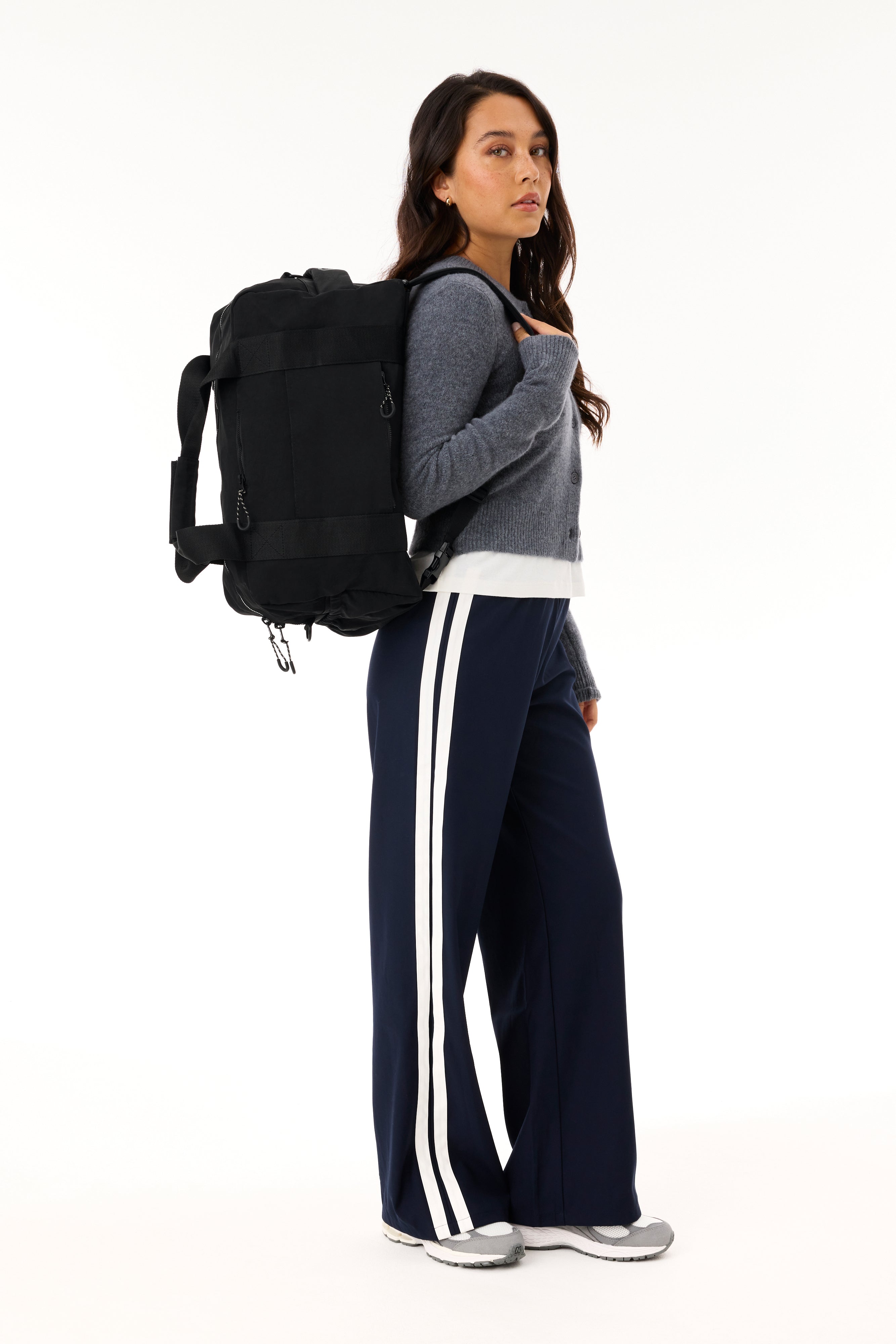 Best Sports Duffle Backpack for Gym & Travel - Waterproof Black Athletic Bag for Men & Women - Perfect for Workouts, Sports Gear & Weekend Getaways