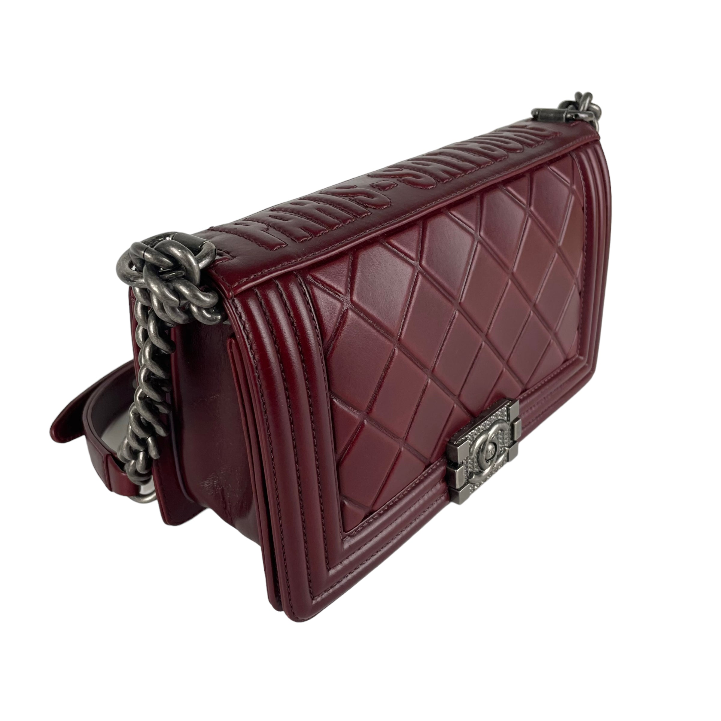 Chanel Old Medium Boy Bag in Burgundy Leather - Luxury Crossbody Handbag for Women, Perfect for Evening Events & Date Nights