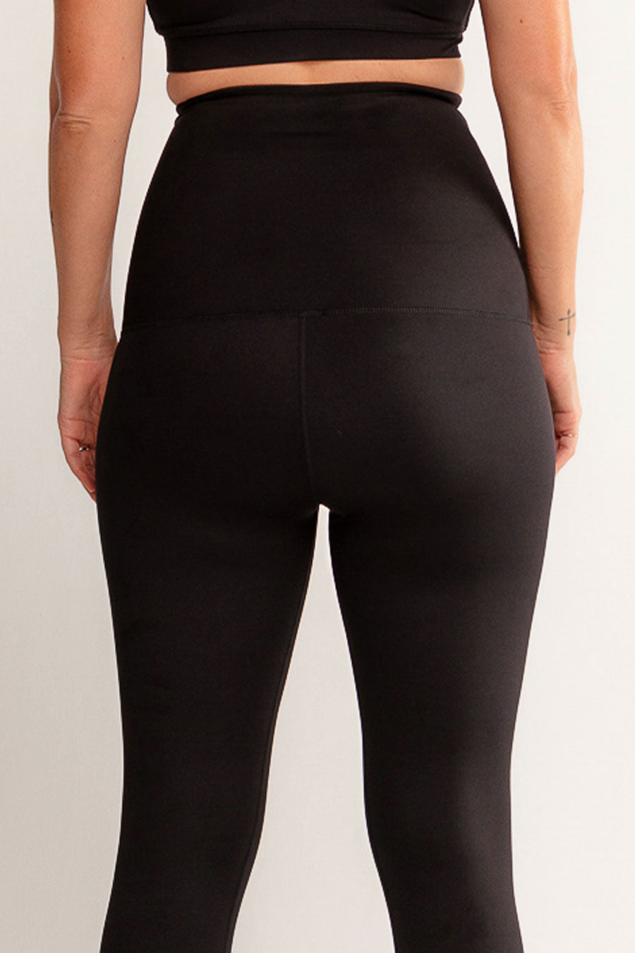 Thermal Postpartum Leggings for Women - Black Maternity Recovery Leg Warmers - Perfect for Post-Pregnancy Comfort, C-Section Recovery & Winter Warmth