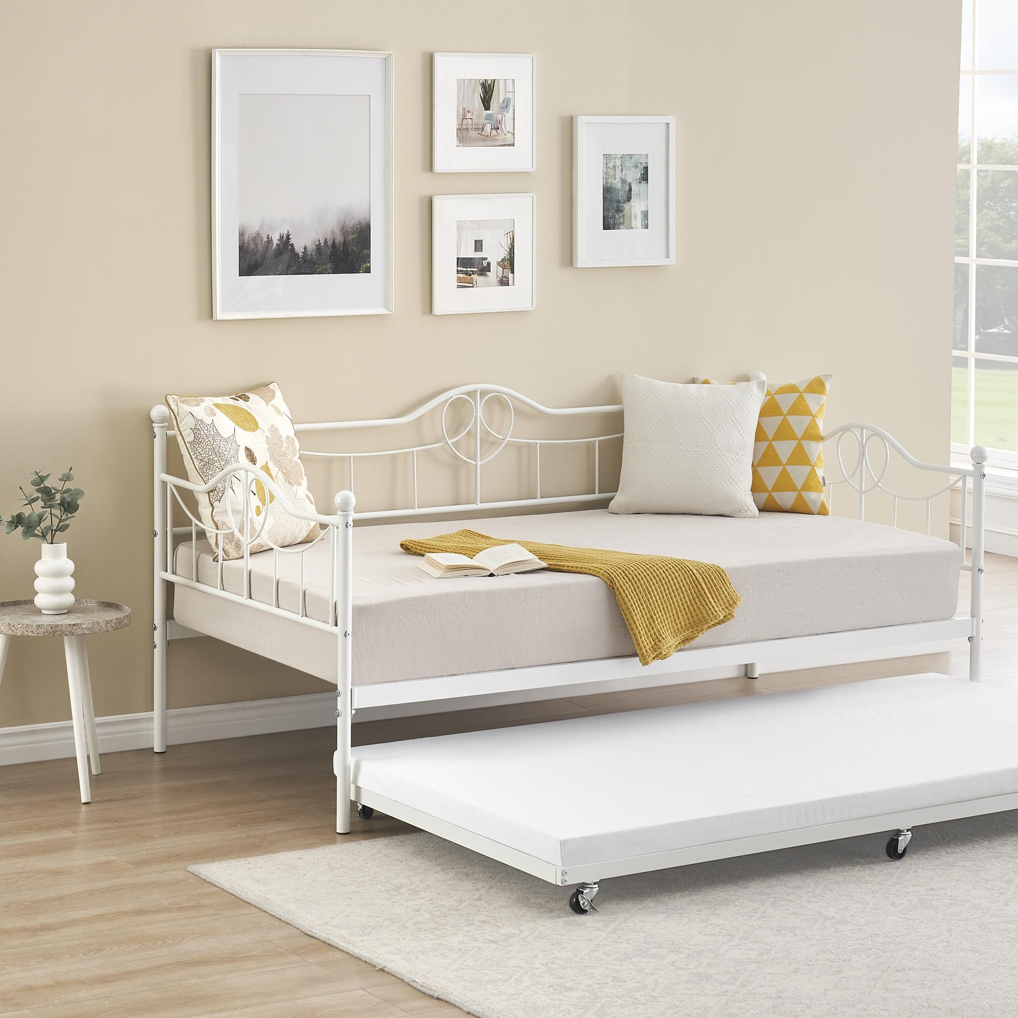 Twin Size Daybed with Trundle - Pull Out Twin Daybed Set, Sturdy Metal Frame with Steel Slat Support for Living Room & Bedroom - Easy Assembly in White | Perfect for Guest Rooms, Small Spaces & Multi-Functional Furniture Needs