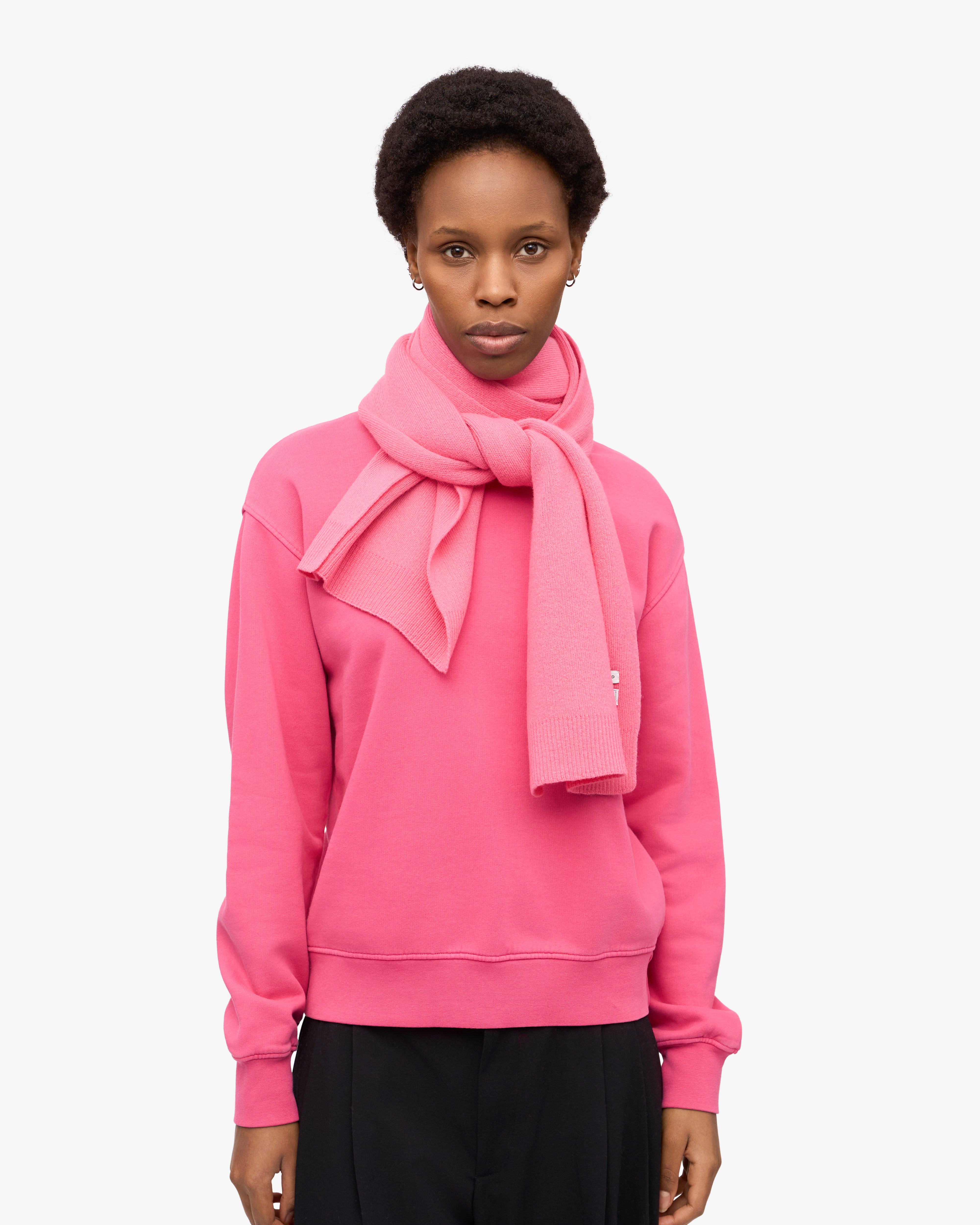 Soft & Warm Merino Wool Scarf for Women - Bubblegum Pink Winter Fashion Accessory | Perfect for Cold Weather, Outdoor Activities & Stylish Layering