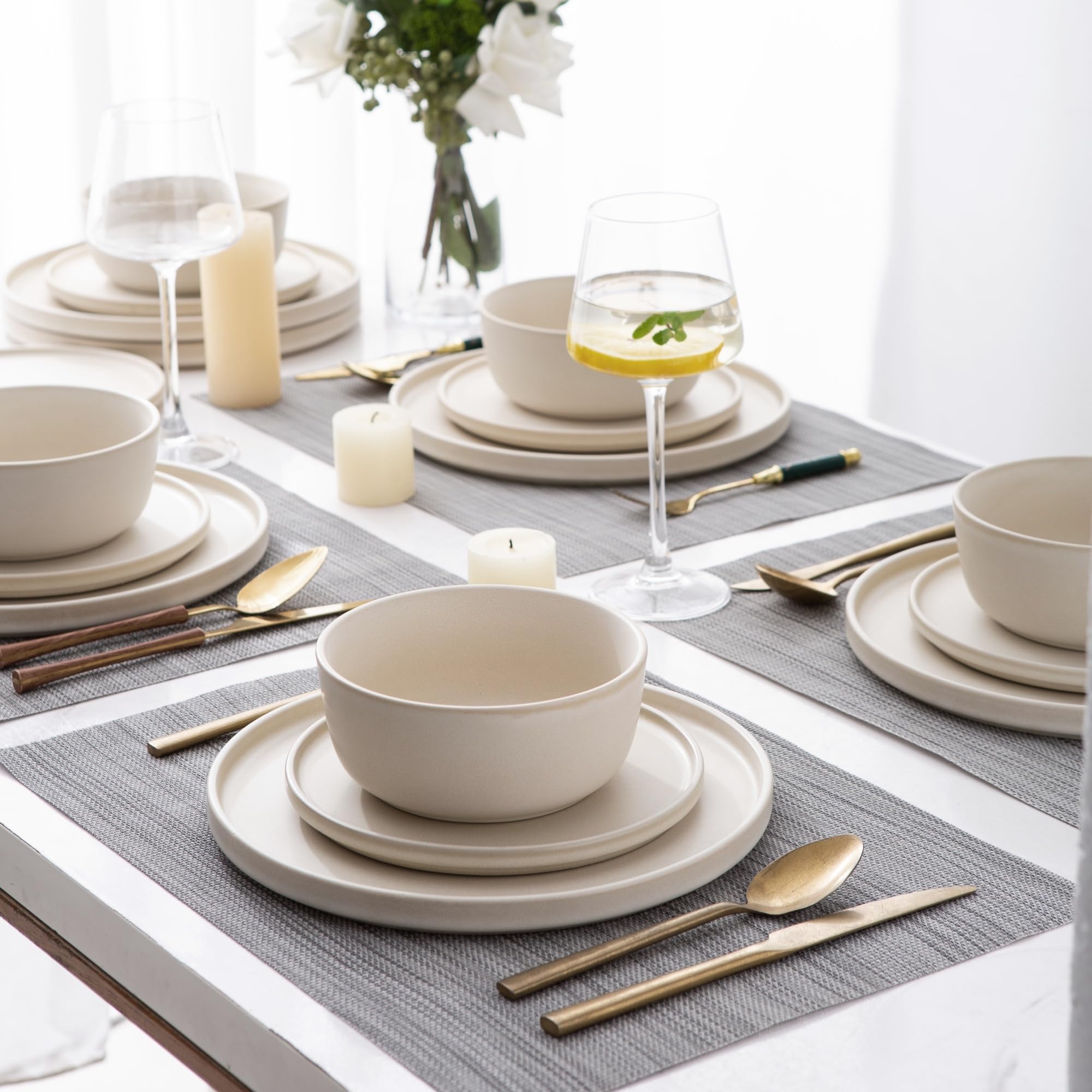 AmorArc 18-Piece Stoneware Dinnerware Set for 6, Chip & Crack Resistant Ceramic Plates & Bowls | Dishwasher & Microwave Safe | Elegant Round Dinnerware Set for Everyday Use, Family Dinners & Entertaining