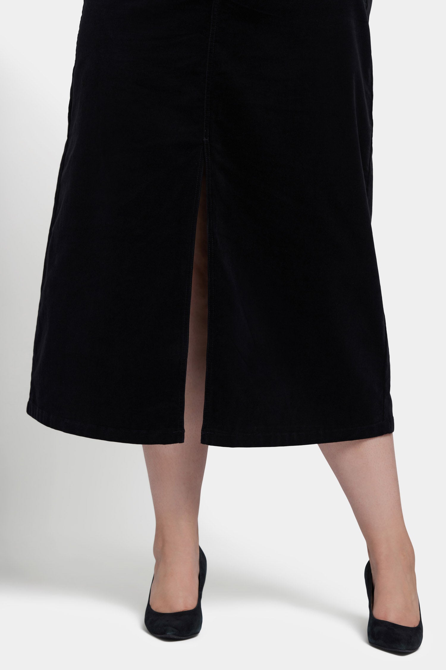 Plus Size High Rise Long Skirt - Elegant Black Maxi Skirt for Women | Perfect for Casual Wear, Office Outfits & Special Occasions
