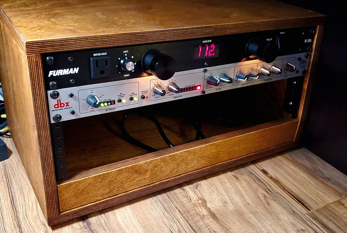 dbx 286s Professional Microphone Preamp & Channel Strip with Over-Ear Headphones, XLR Cable & StreamEye Cloth - Perfect for Podcasting, Streaming & Home Studio Recording