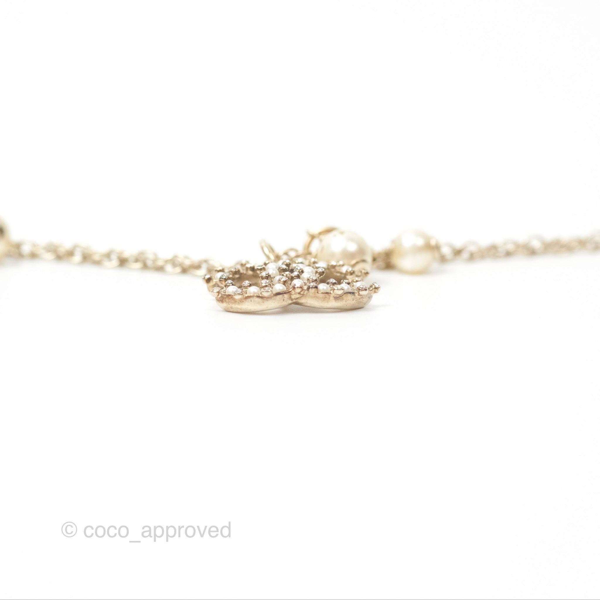 Chanel CC Crystal Pearl Chain Bracelet in Gold Tone - Elegant 19C Design for Women's Fashion & Luxury Gift Giving