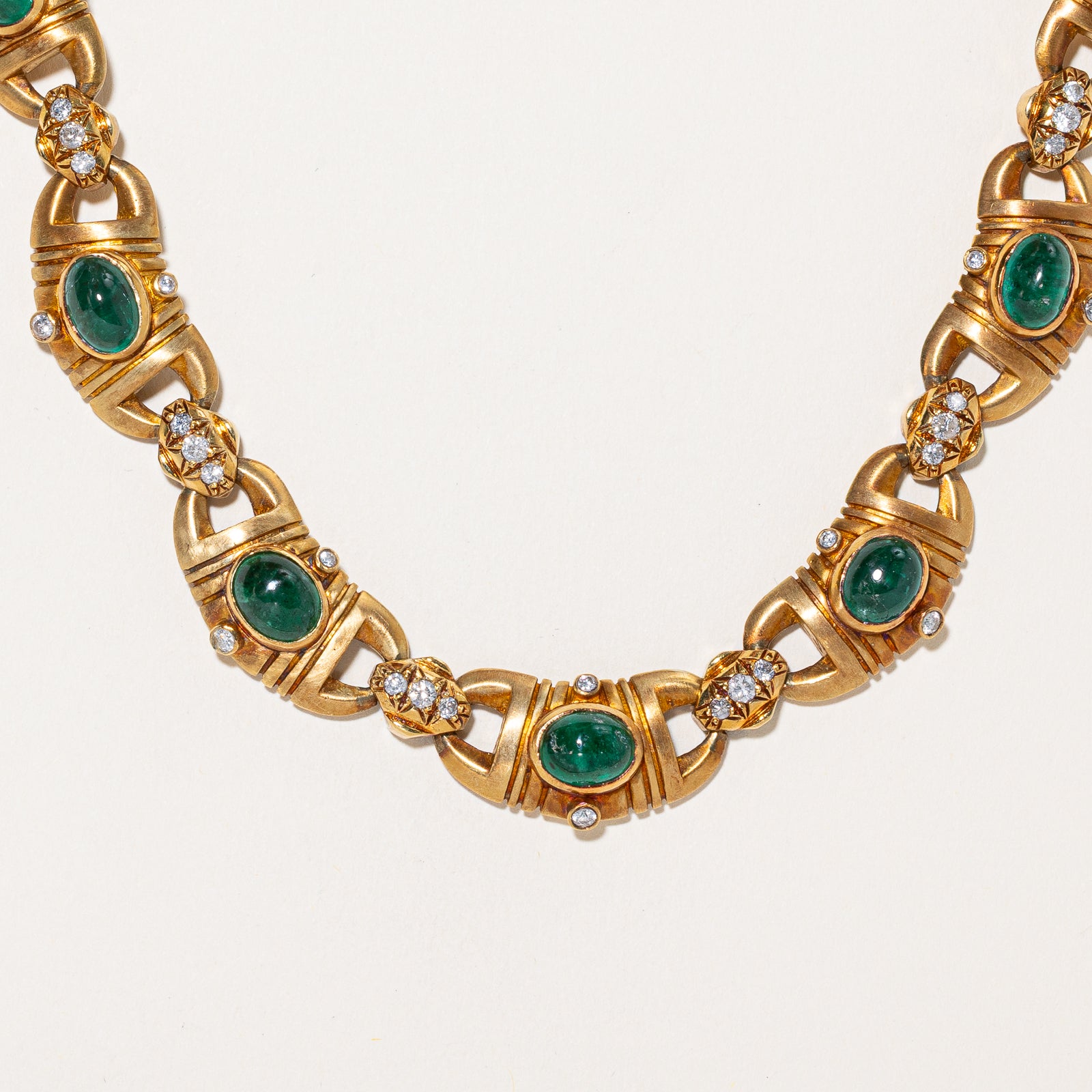 18K Vintage Retro Emerald & Diamond Heavy Solid Gold Necklace | 13.78ctw Emerald & 1.76ctw Diamond | 16