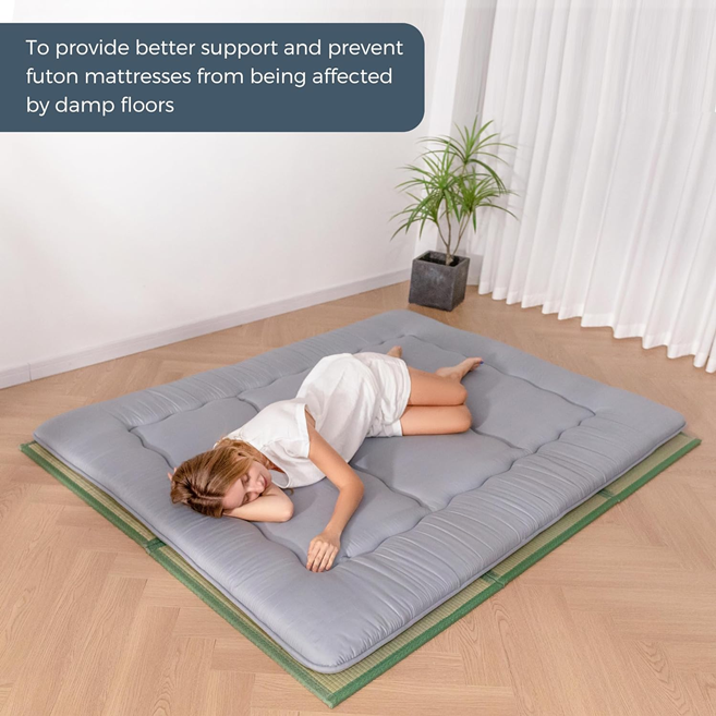 MAXYOYO Japanese Tatami Mat - 100% Natural Rush Grass, Portable & Foldable Futon Mattress for Floor Sleeping | Traditional Firm Floor Bed | Perfect for Meditation, Yoga, Guest Room & Small Space Living