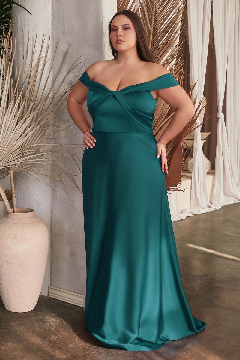Elegant Cordelia Gown in Emerald Green - Perfect for Evening Dresses, Prom, Wedding Guest Outfits & Special Occasions