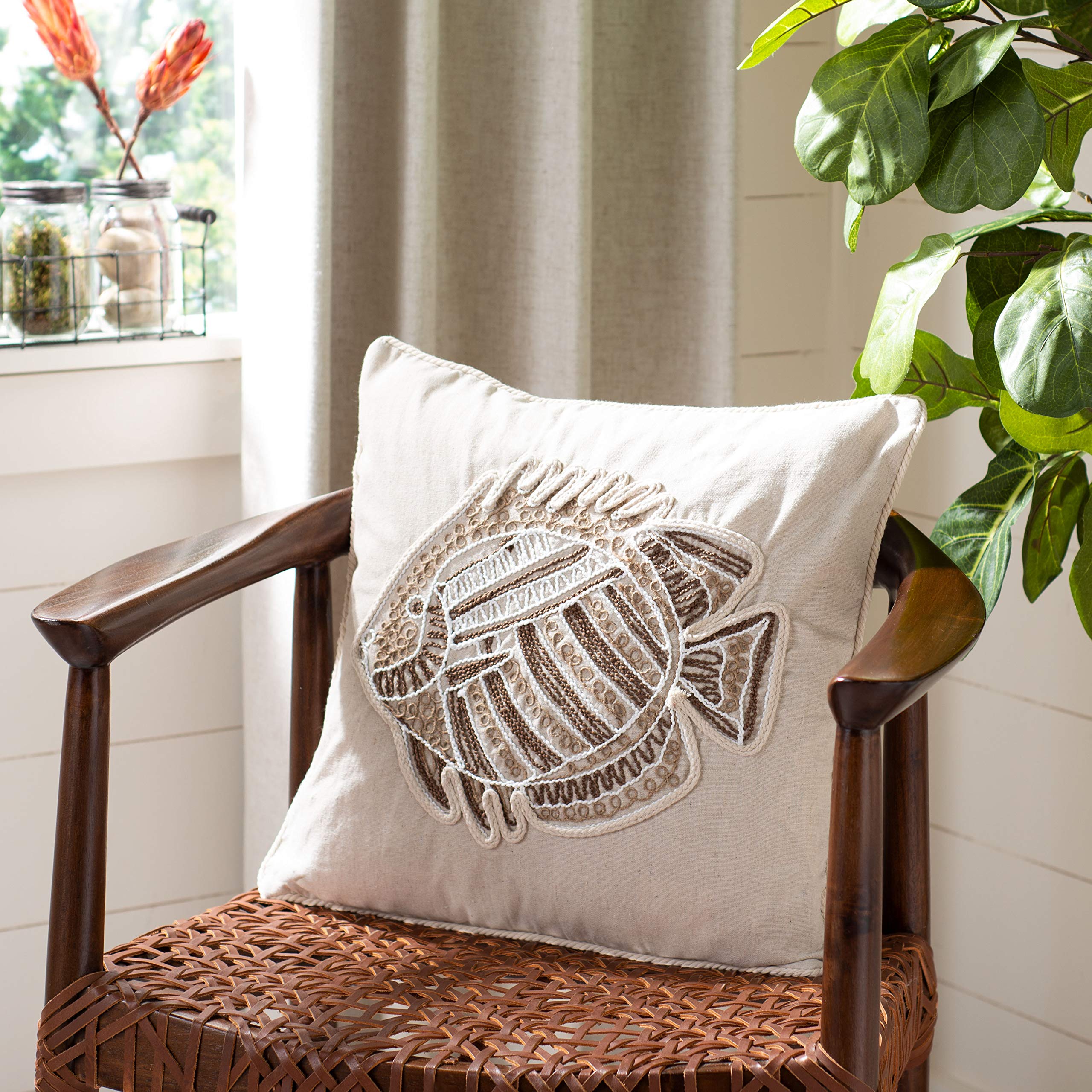 SAFAVIEH Home Felina Natural Color Fish Nautical Coastal 18-inch Decorative Throw Pillow - Perfect for Beach House Decor, Coastal Living Room, or Nautical Bedroom Accent