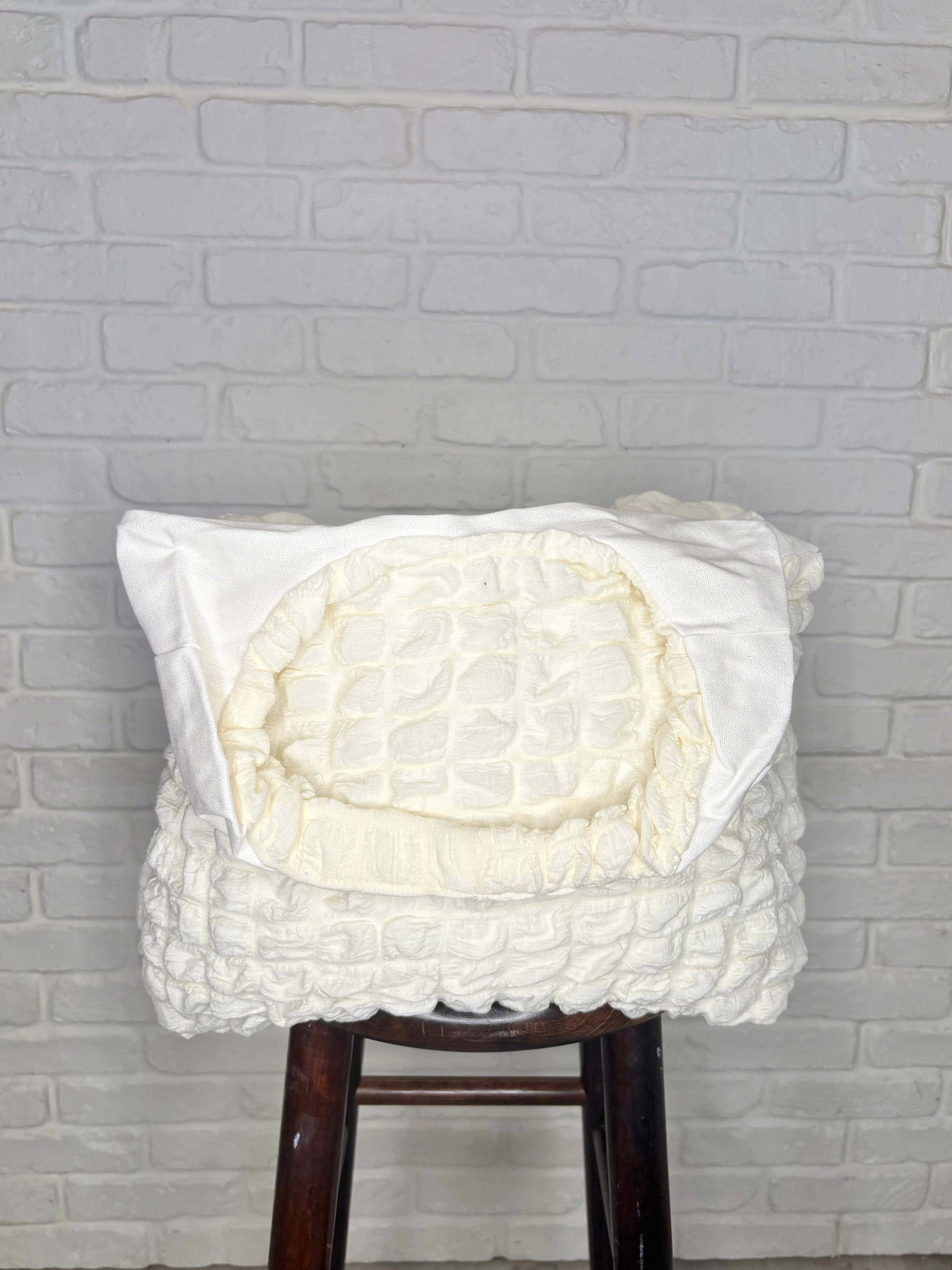 Premium Cream Cloud Tote Bag - Lightweight & Durable Day Out Essentials Carrier - Perfect for Beach, Shopping & Work Commute