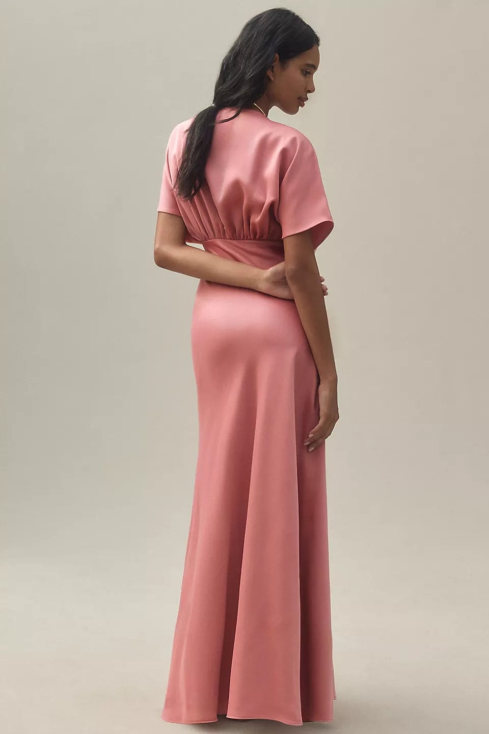 Leila Gown - Elegant Women's Evening Dress for Prom, Wedding & Formal Events - Perfect for Special Occasions & Red Carpet