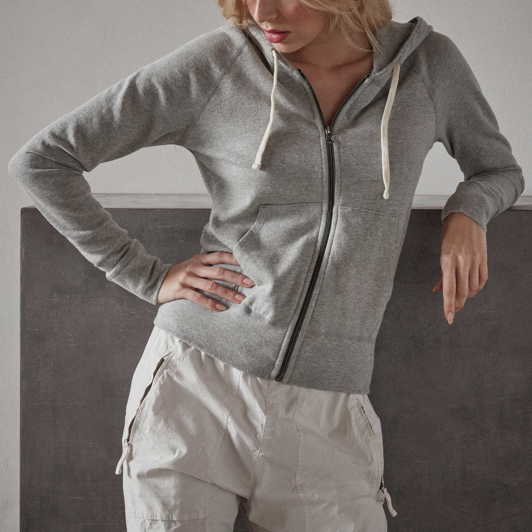 Vintage French Terry Zip Up Hoodie for Men & Women - Soft Heather Grey Pullover Hooded Sweatshirt - Casual Loungewear & Streetwear Fashion