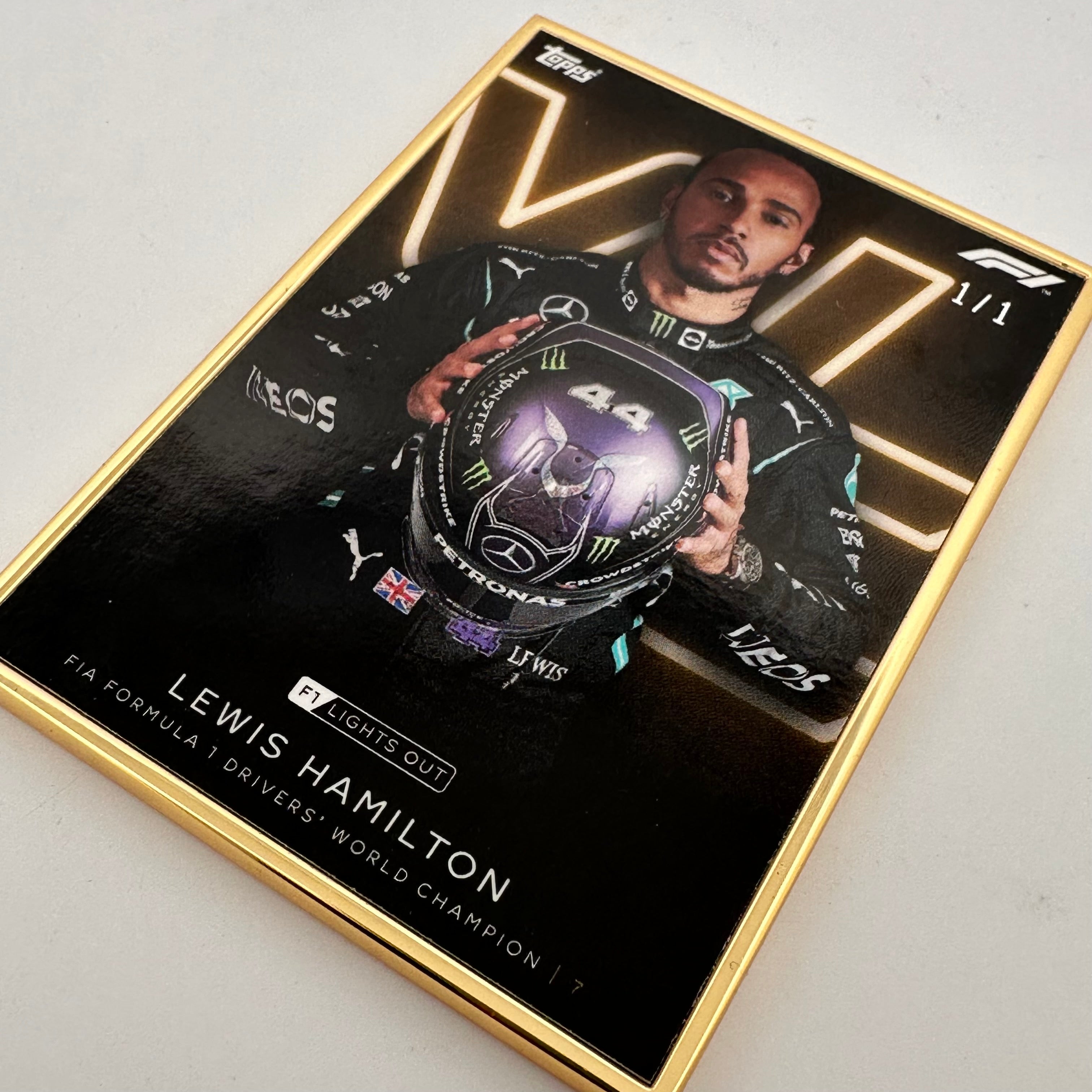 1/1 Gold Frame Lewis Hamilton 2021 World Champion Collectible - Perfect for F1 Fans, Memorabilia Displays & Motorsport Enthusiasts