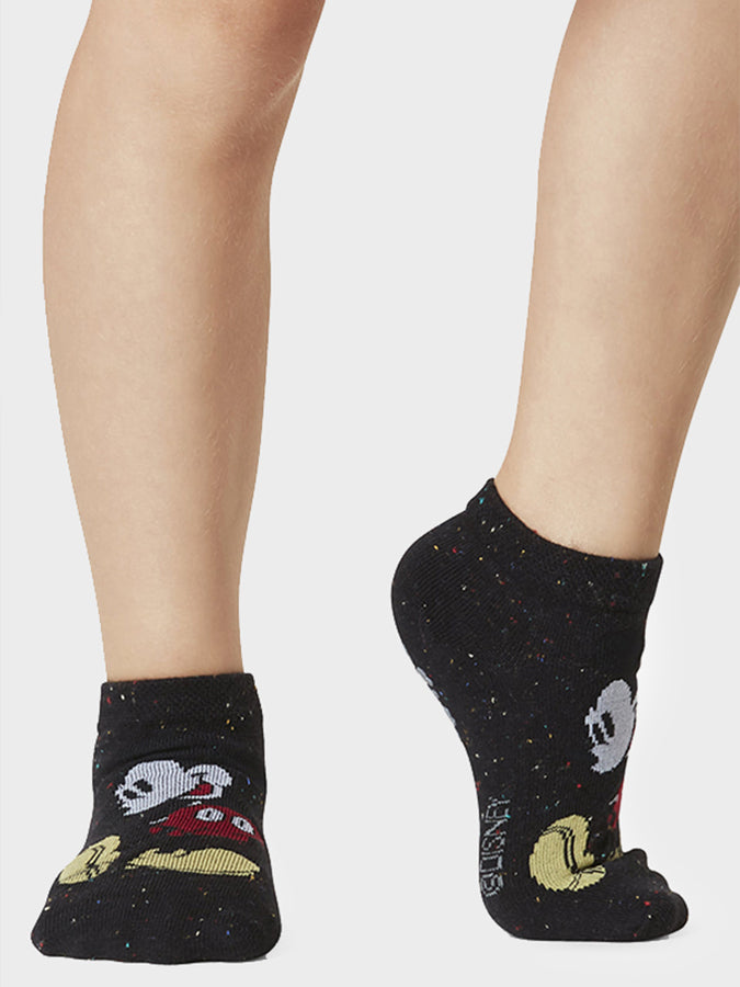 Disney Mickey Mouse Kids Non-Slip Grip Socks 2-Pack - Cute & Comfortable Toddler Socks for Playtime, School & Home Activities