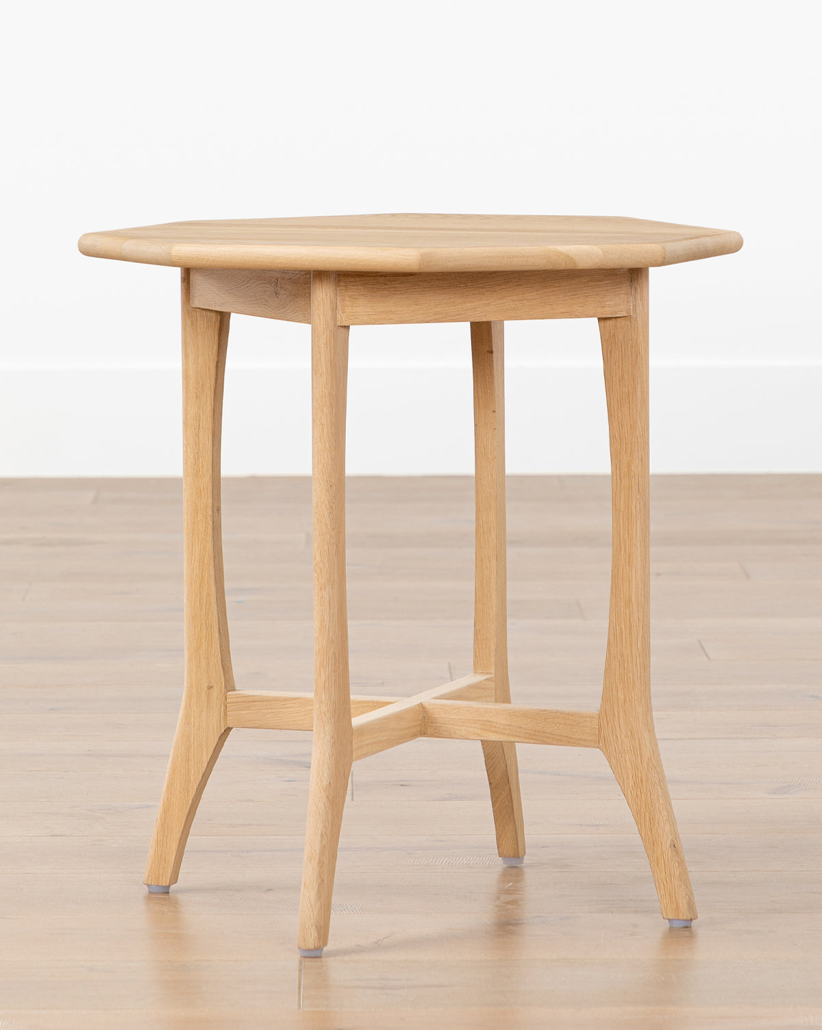 Posie Oak Side Table - Solid Wood Nightstand with Drawer, Rustic Bedside Table for Bedroom, Living Room & Office - Perfect for Home Decor & Small Spaces