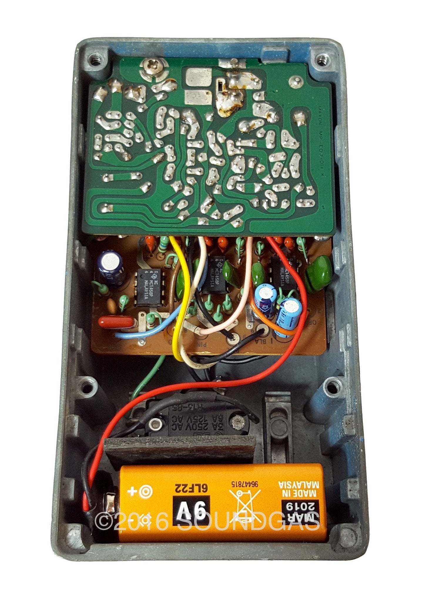 Ibanez GE 601 7-Band Graphic Equalizer Pedal for Guitar & Bass - Professional Audio Effects for Live Performance & Studio Recording