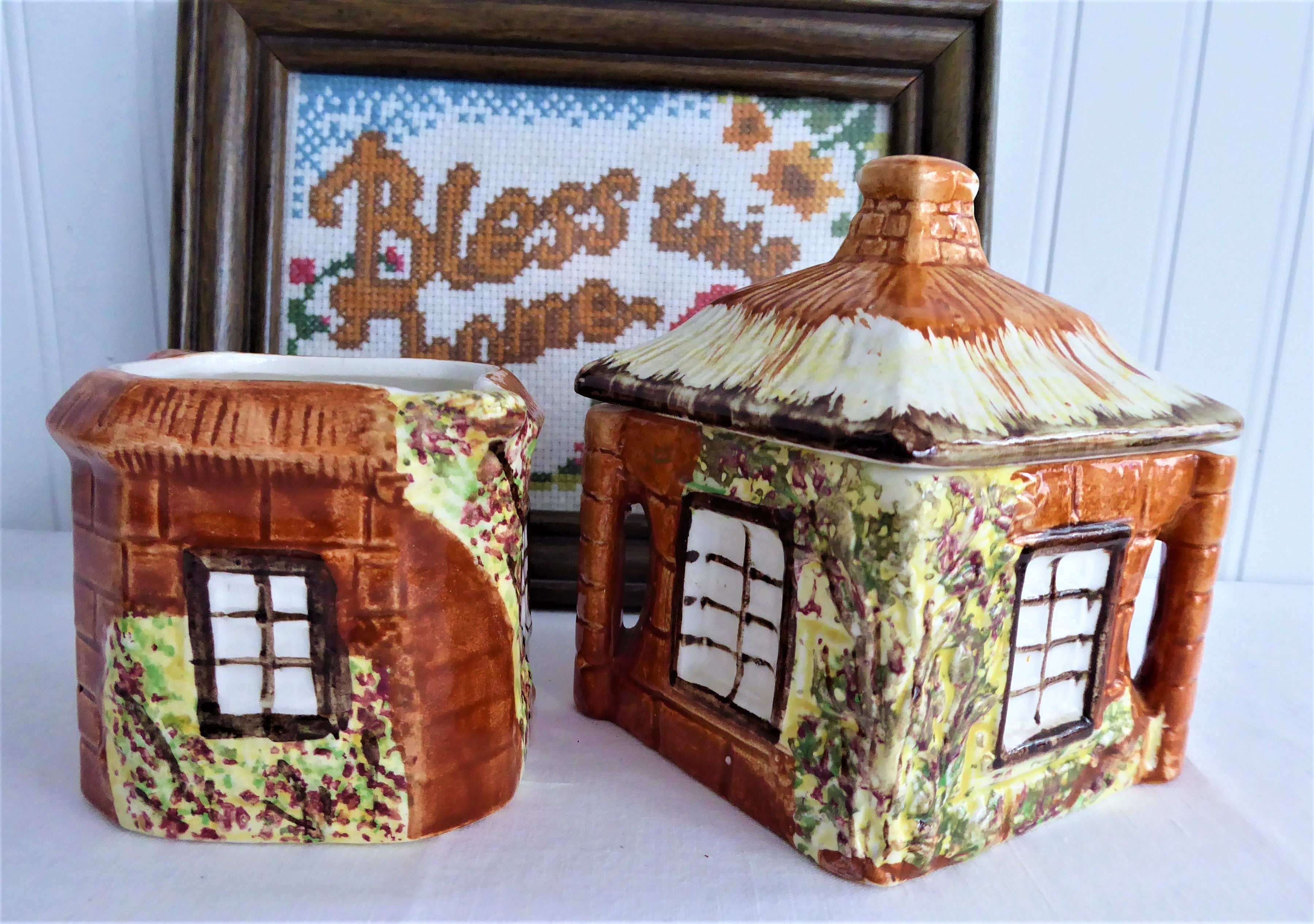 Vintage Cottage Ware Cream and Sugar Set - Kensington Style 1940s-1950s Antique Kitchenware for Tea & Coffee Service | Perfect for Vintage Tea Parties, English Afternoon Tea, and Collectible Display